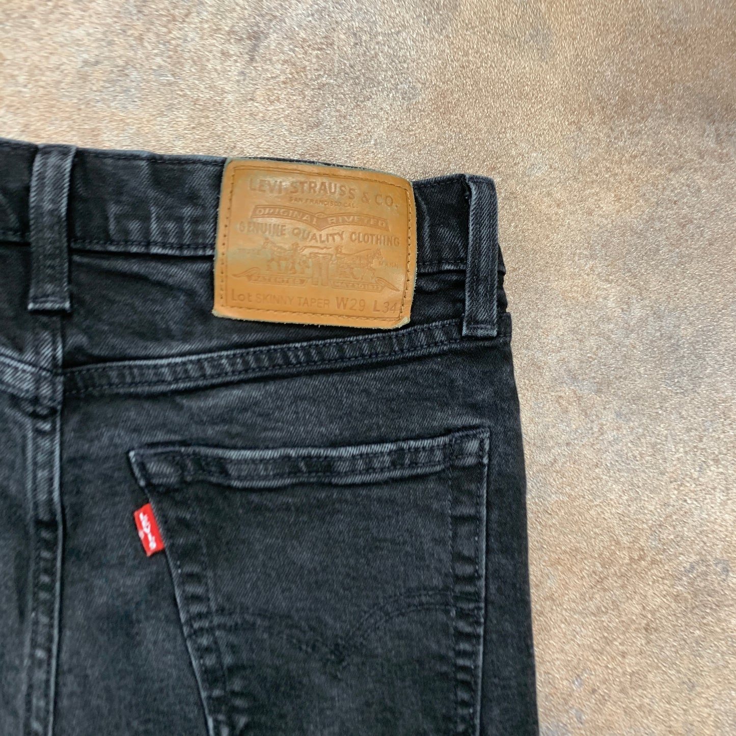 LEVI'S Skinny Tapered Jeans W29 L32 Mens Grey