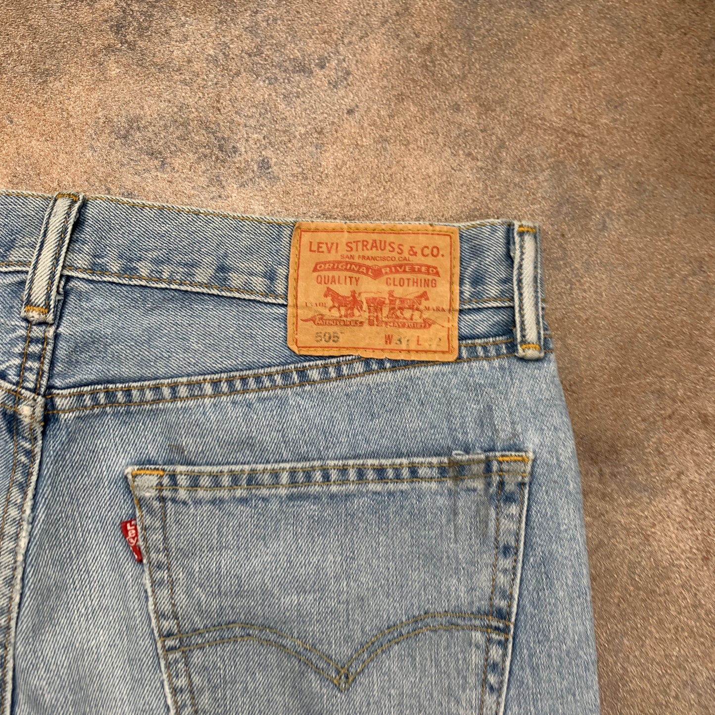 Vintage LEVI'S 505 Jeans W34 L32 Mens Regular Fit Straight Blue