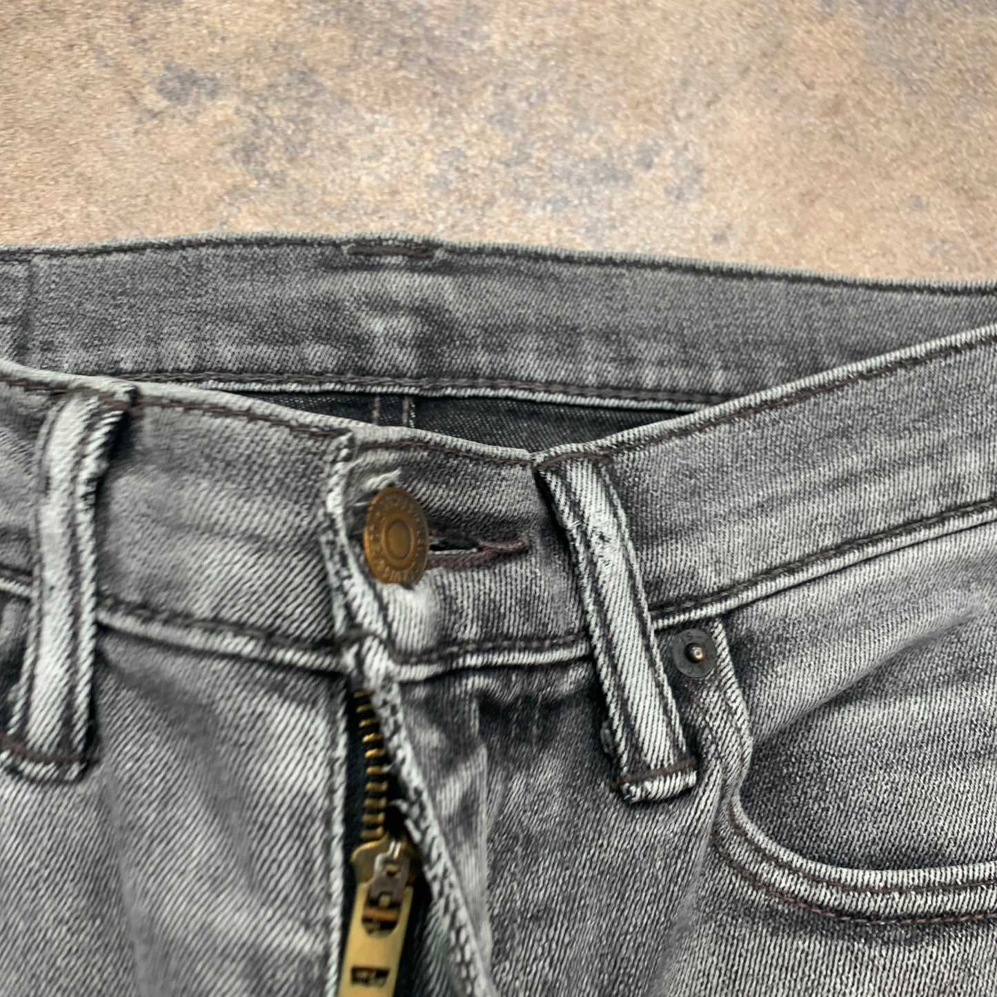 LEVI'S 519 Jeans W30 L31 Mens Skinny Fit Grey