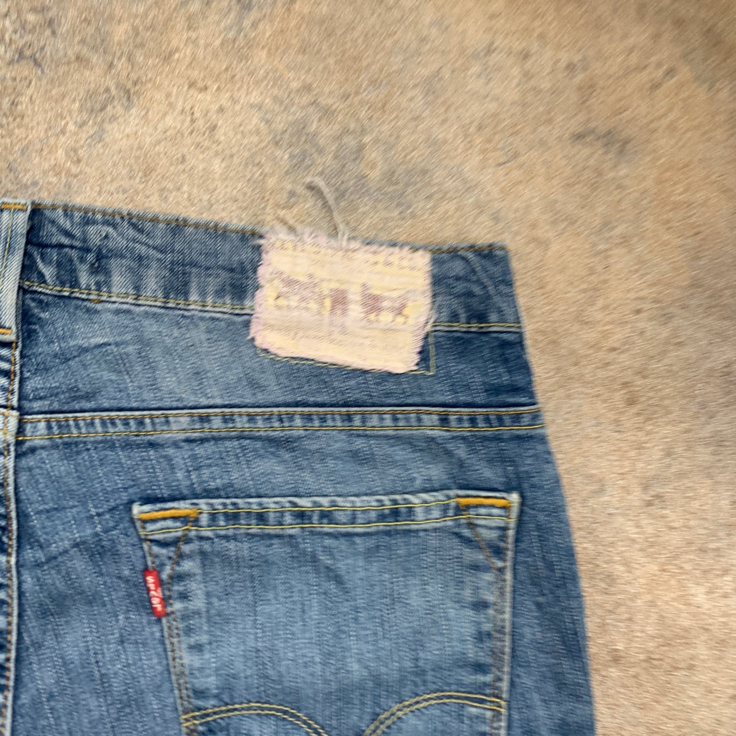 Vintage LEVI'S 519 Jeans W32 L32 Mens Slim Fit Blue