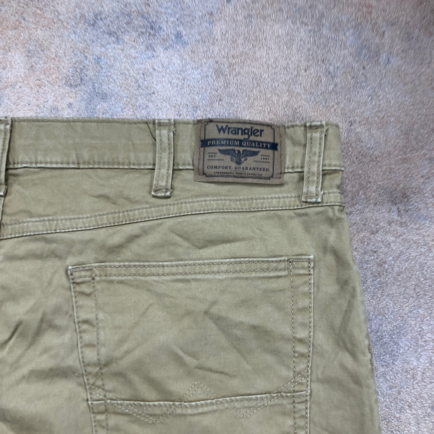 Wrangler Jeans W38 L30 Mens Slim Fit Beige