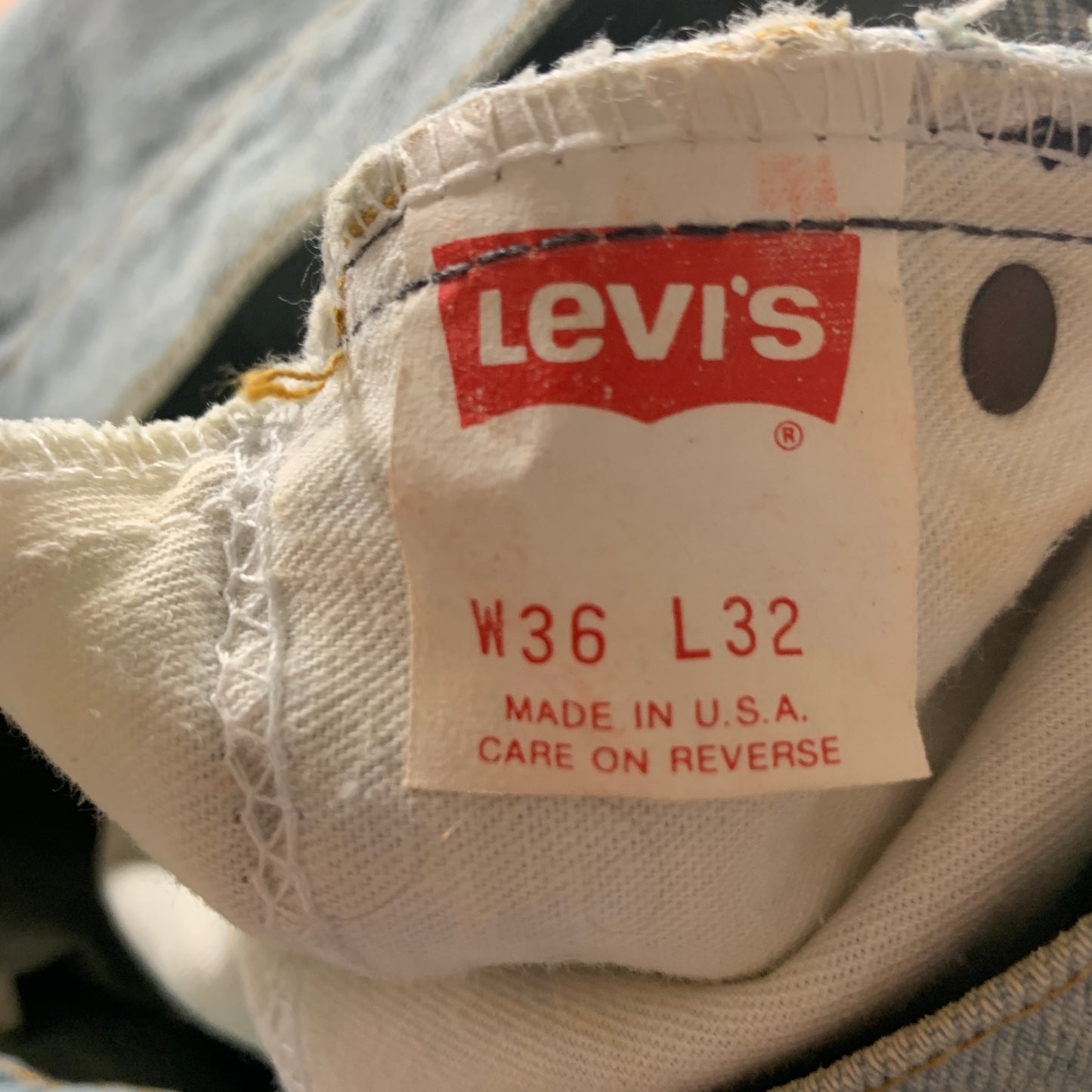 Vintage 1970s LEVI'S Jeans W36 L30 Mens Regular Fit Straight Blue
