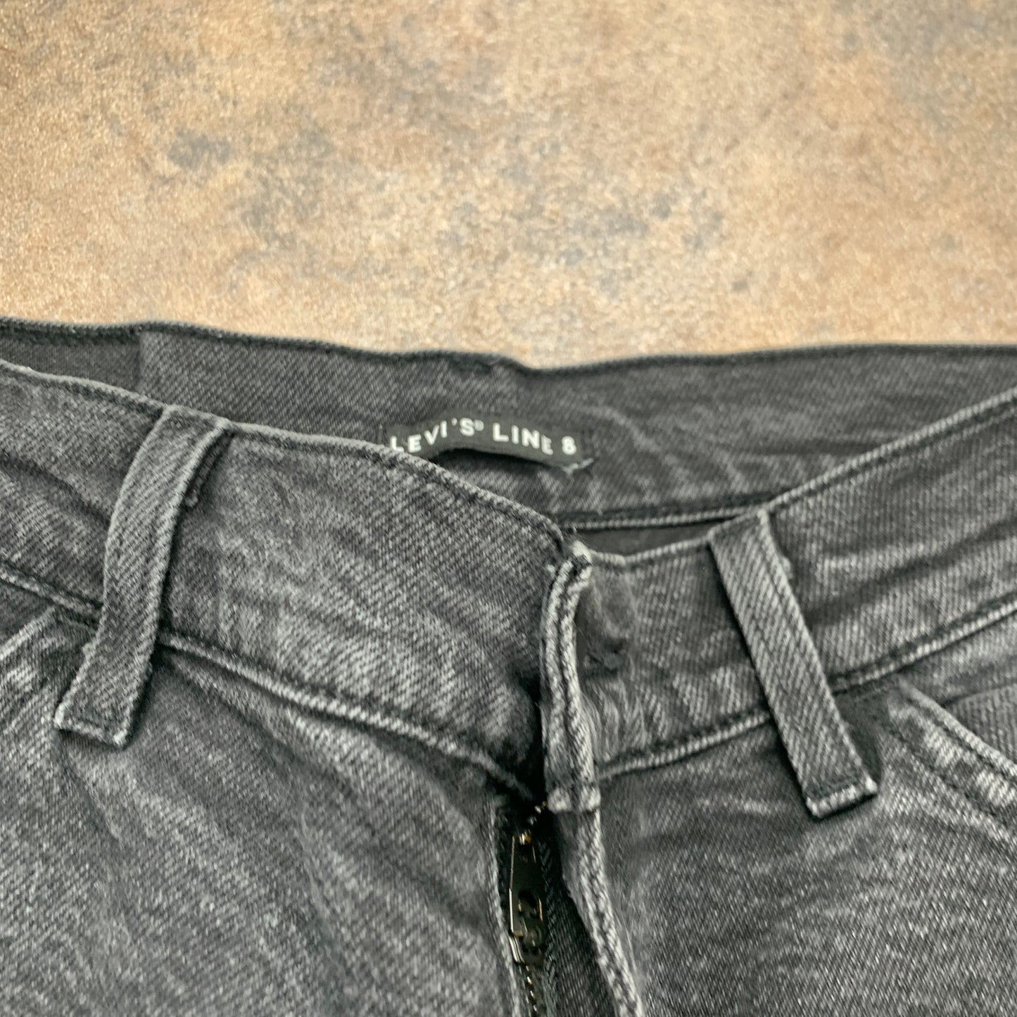 LEVI'S Line 8 Jeans W30 L31 Mens Skinny Fit Grey (Ripped)