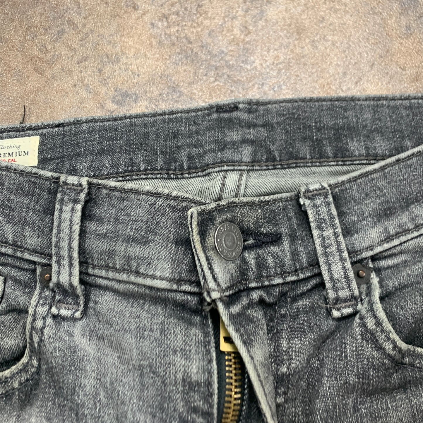 LEVI'S 519 Jeans W30 L31 Mens Skinny Fit Grey