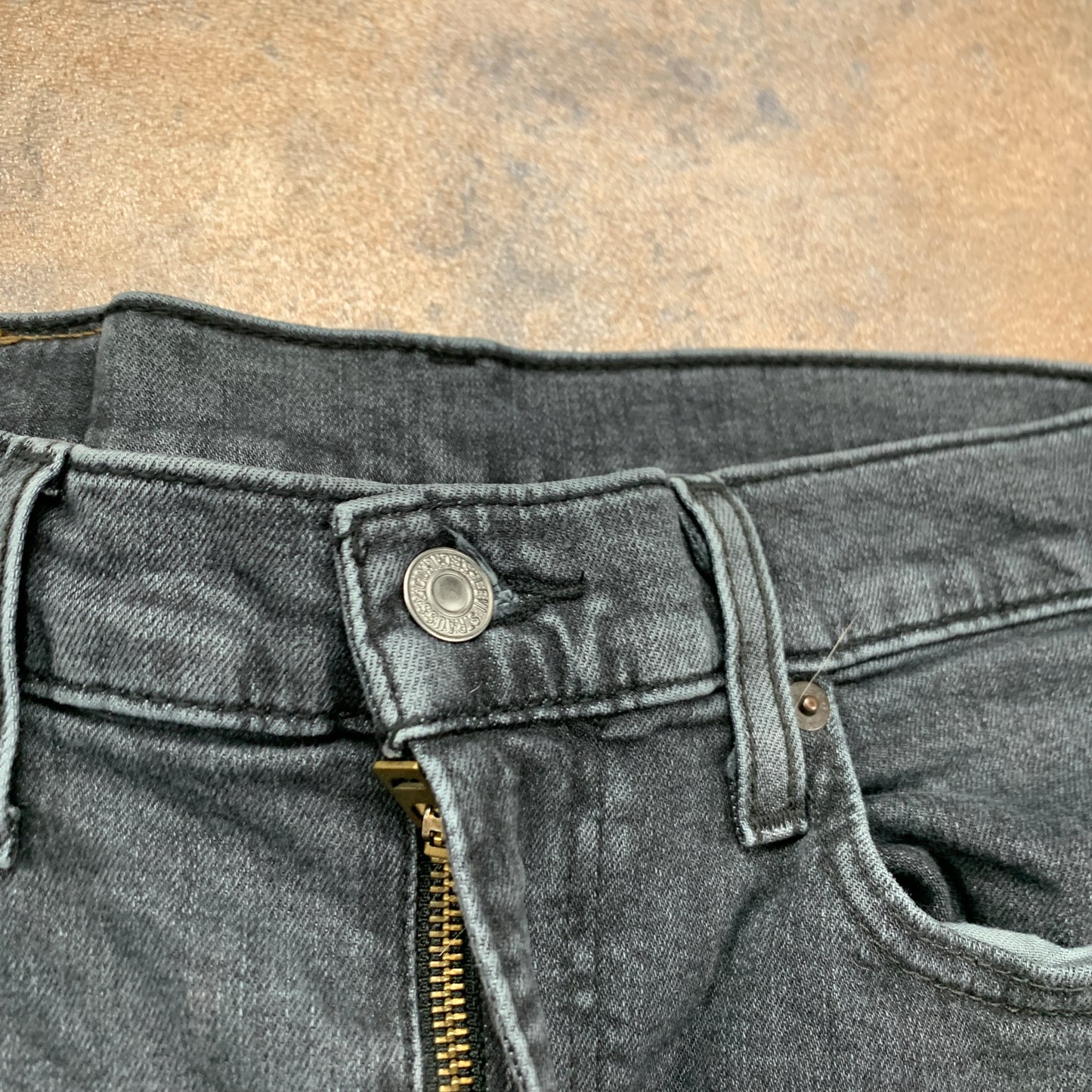 LEVI'S 519 Jeans W30 L30 Mens Skinny Fit Grey
