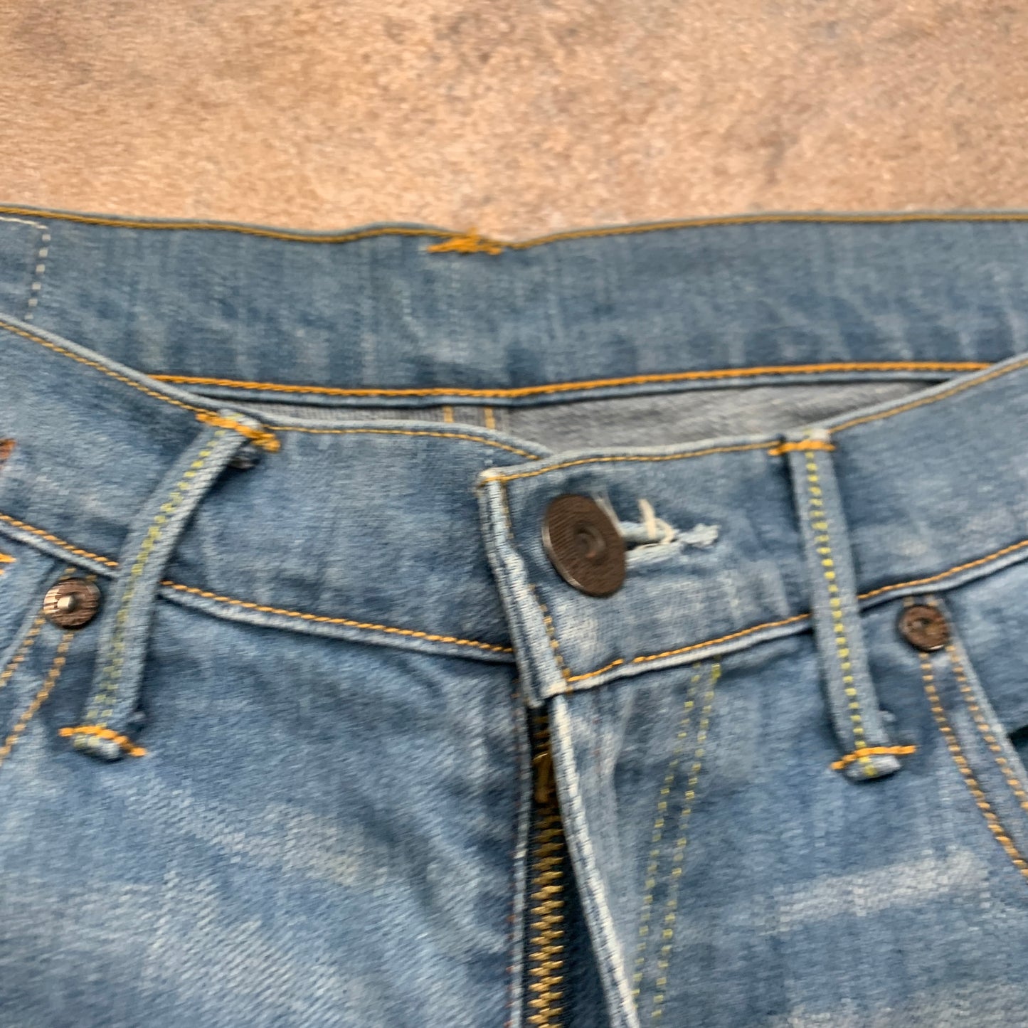 Vintage LEVI'S 504 Jeans W32 L28 Mens Regular Fit Straight Blue