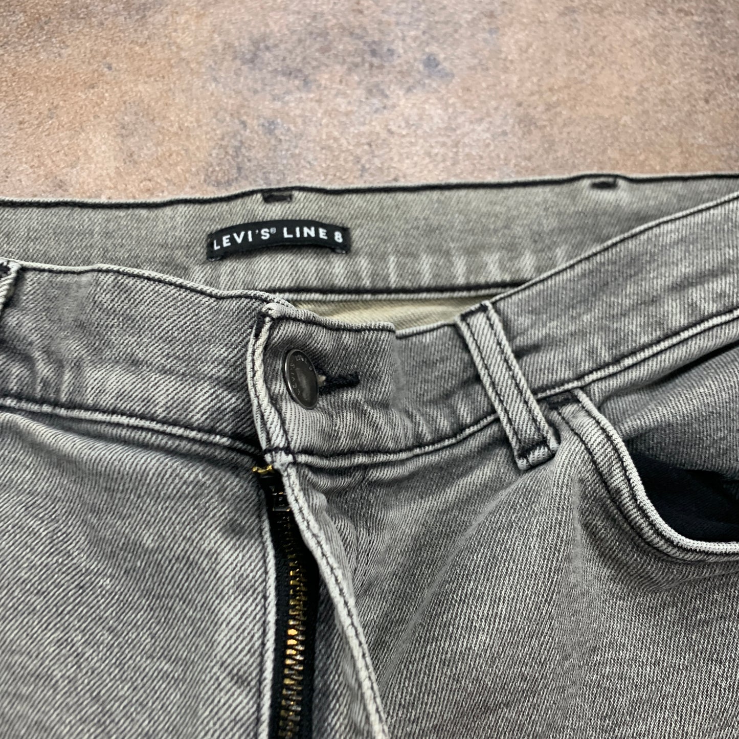 LEVI'S Line 8 Jeans W38 L29 Mens Skinny Fit Grey