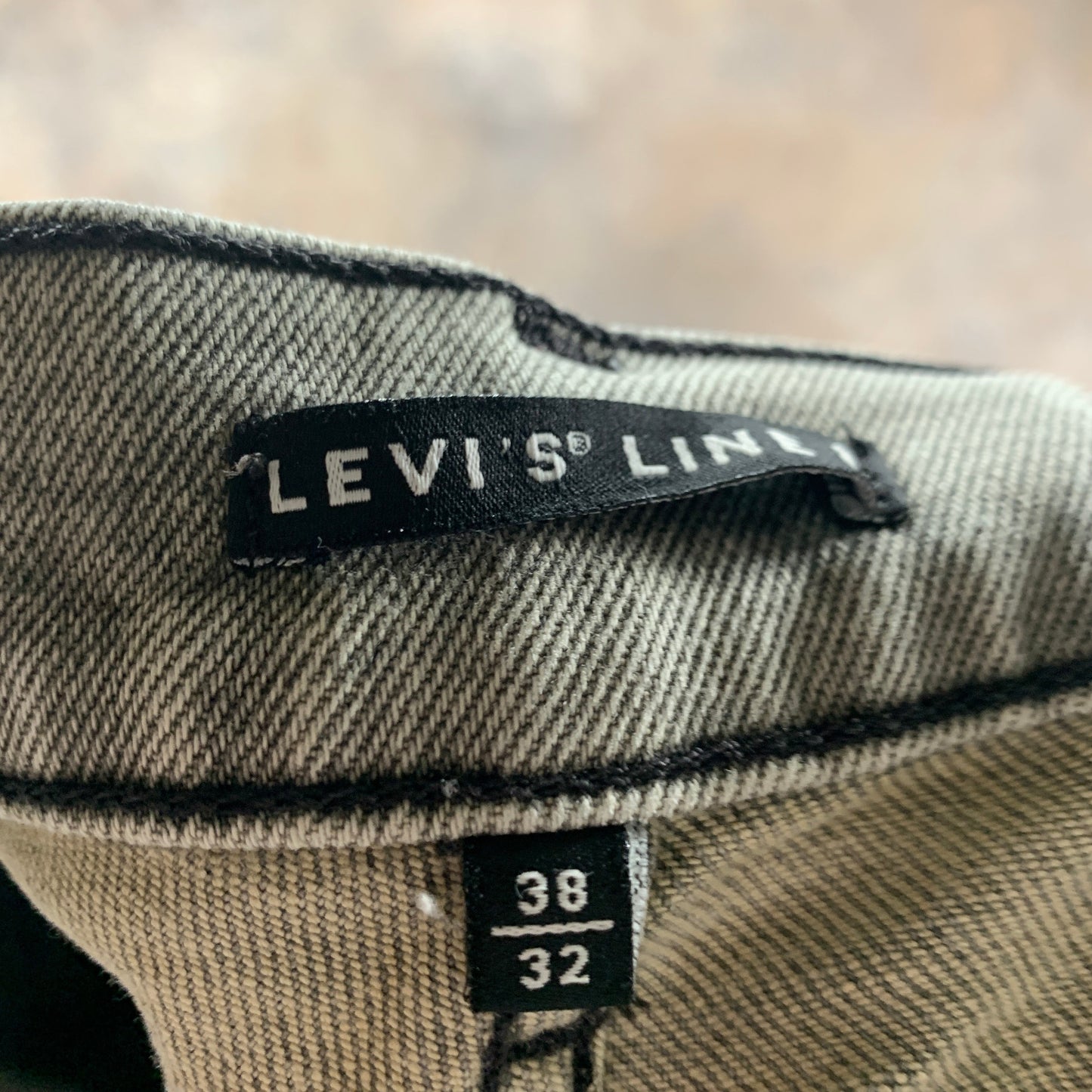 LEVI'S Line 8 Jeans W38 L29 Mens Skinny Fit Grey