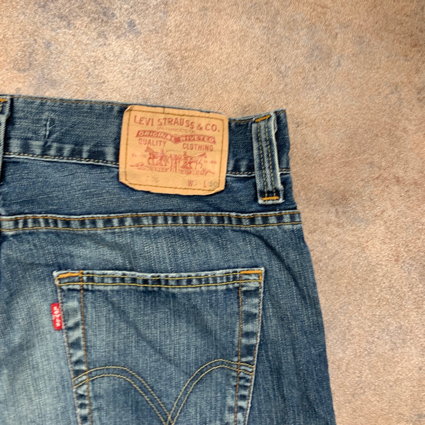 Vintage LEVI'S 506 Jeans W34 L28 Mens Relaxed Fit Straight Blue 90s