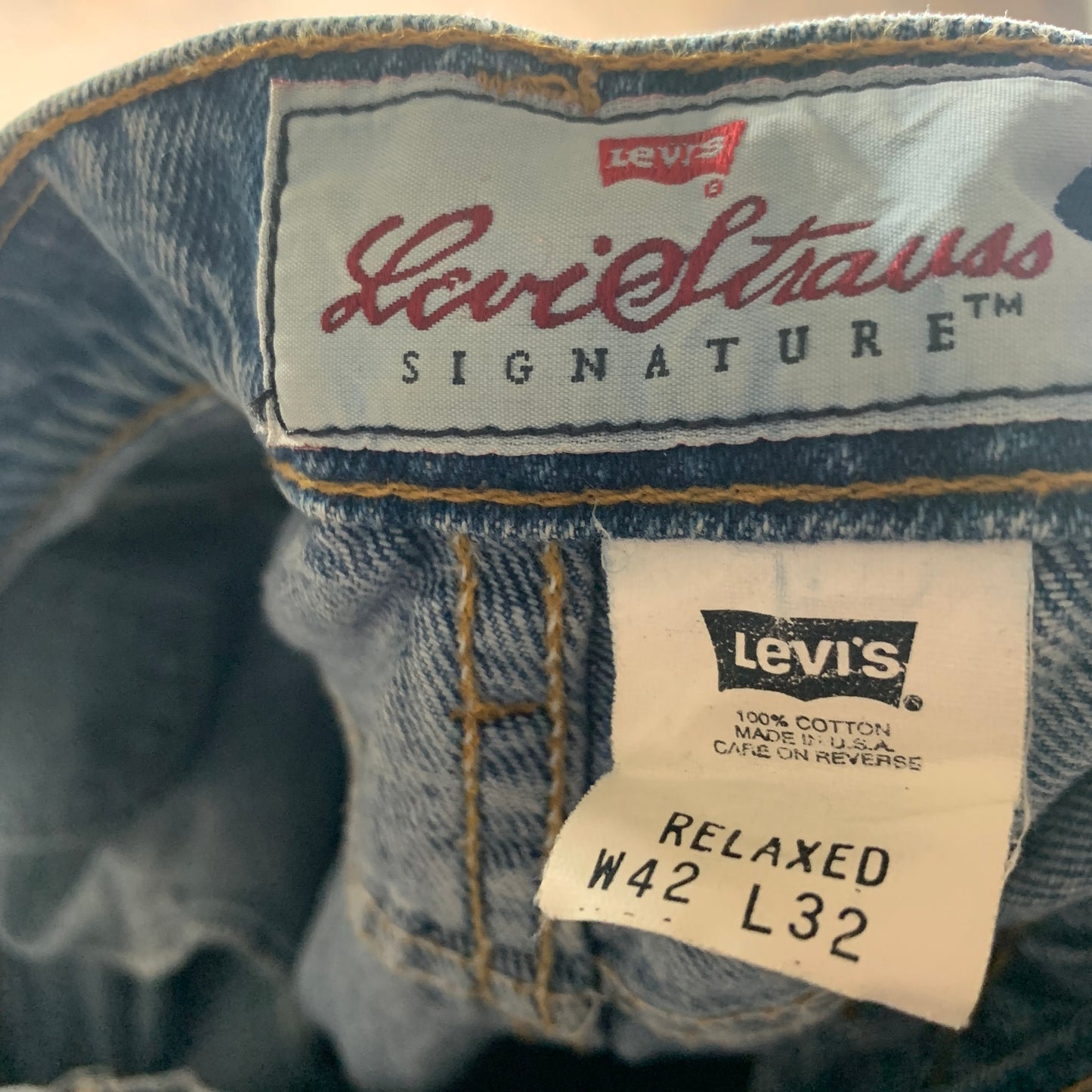 Vintage LEVI'S 540 Signature Jeans W42 L32 Mens Relaxed Fit Straight Blue