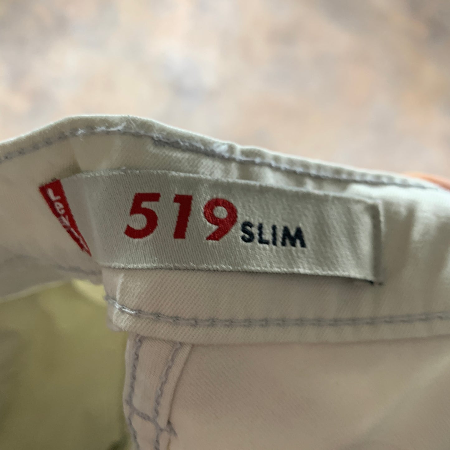 Vintage LEVI'S 519 Jeans W34 L29 Mens Slim Fit Off White