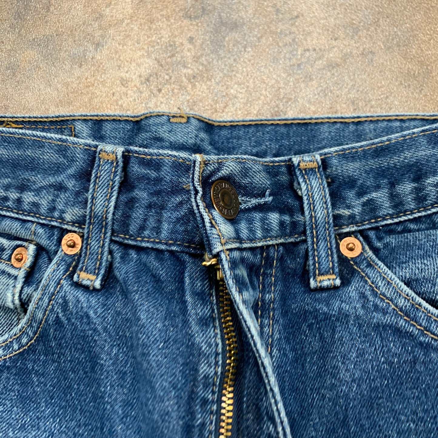 Vintage LEVI'S 521 Jeans W30 L28 Mens Slim Fit Straight Blue