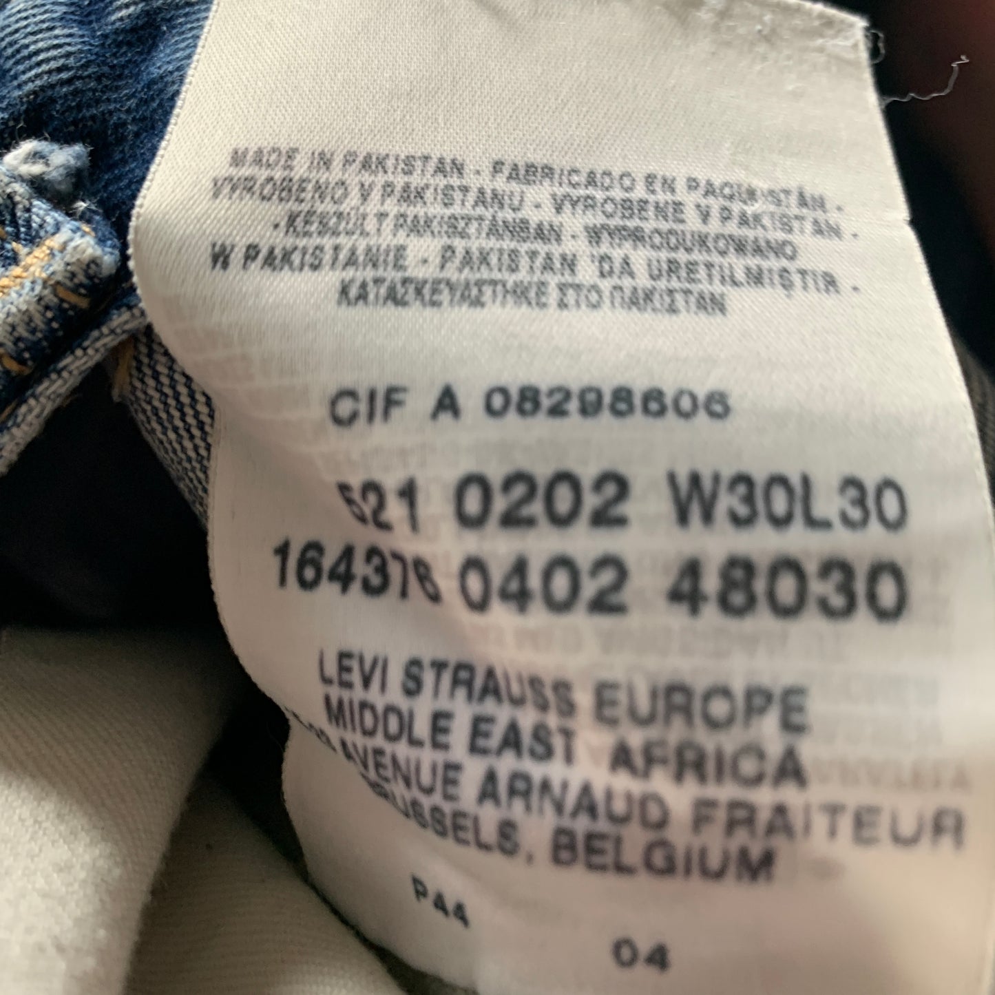 Vintage LEVI'S 521 Jeans W30 L28 Mens Slim Fit Straight Blue