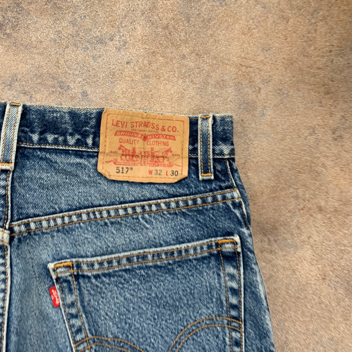 Vintage LEVI'S 517 Jeans W32 L26 Mens Bootcut Fit Blue