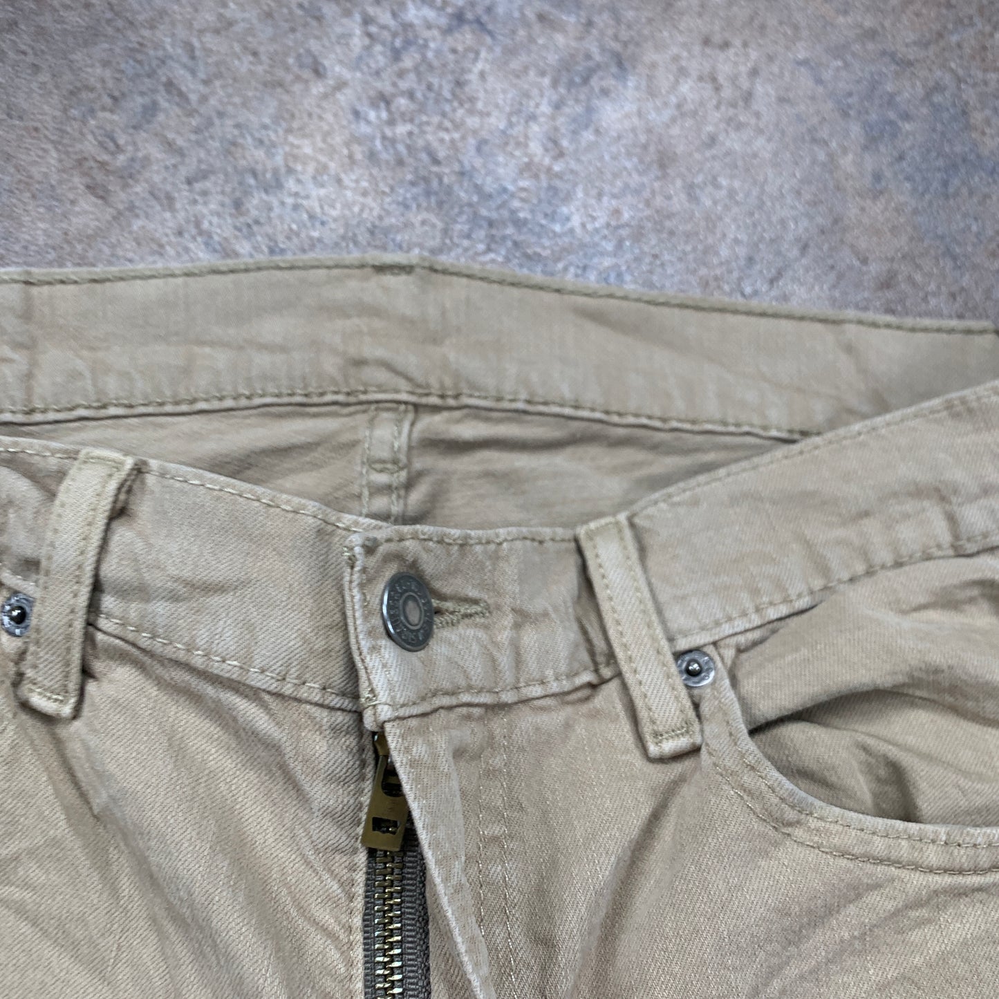 LEVI'S 513 Jeans W34 L30 Mens Slim Fit Beige