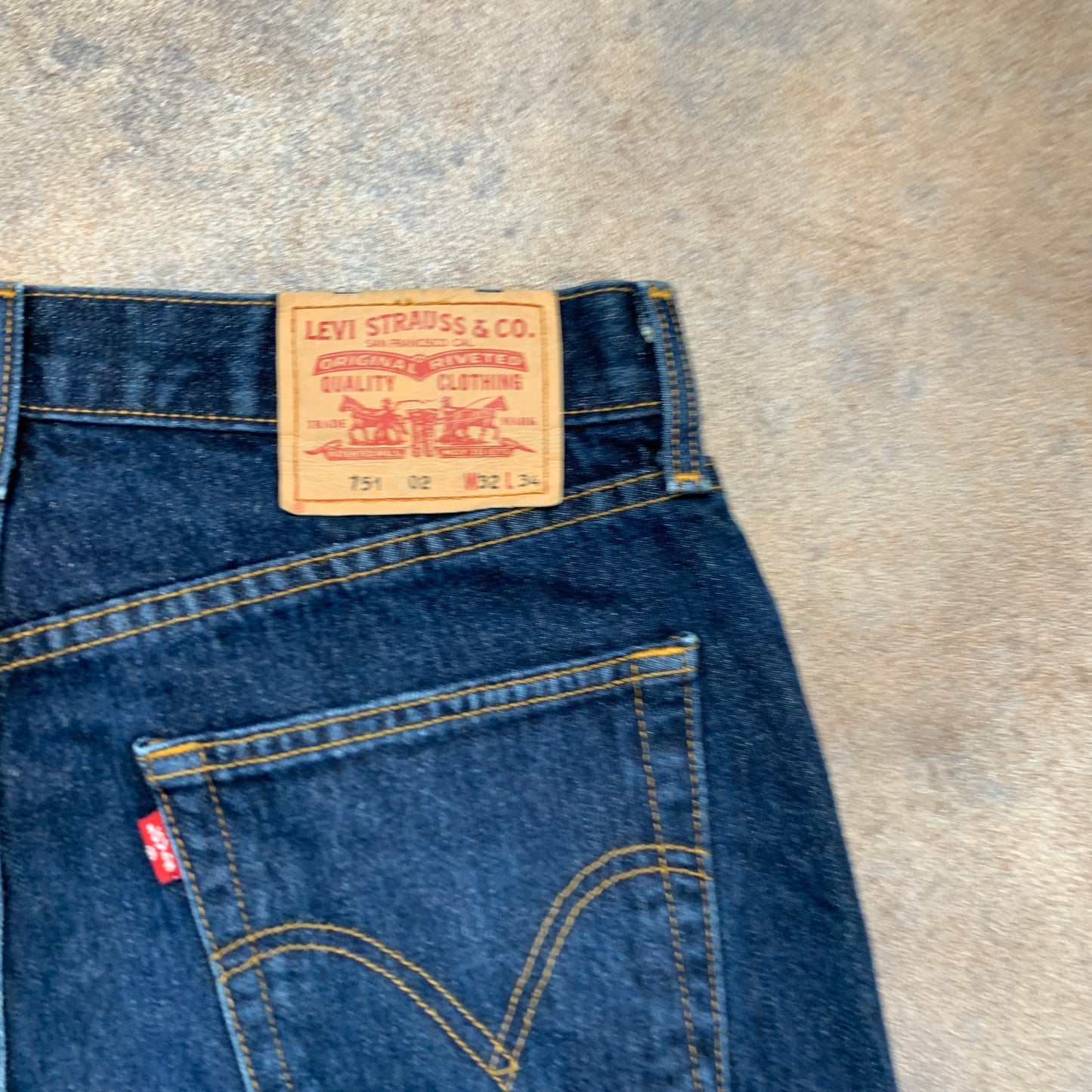 Vintage LEVI'S 751 Jeans W32 L34 Mens Regular Fit Straight Blue