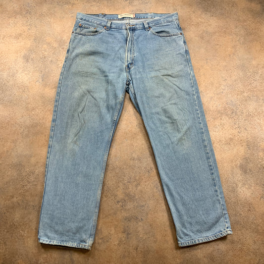 Vintage LEVI'S 550 Jeans W39 L30 Mens Relaxed Fit Straight Blue
