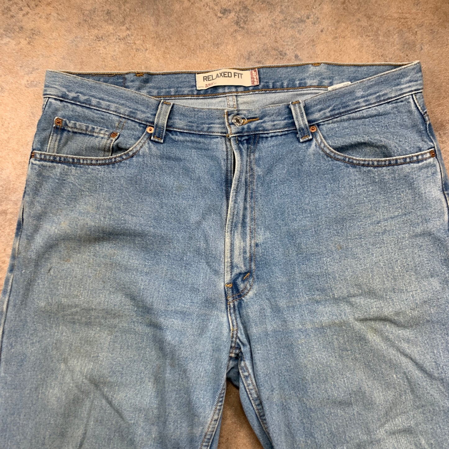 Vintage LEVI'S 550 Jeans W39 L30 Mens Relaxed Fit Straight Blue