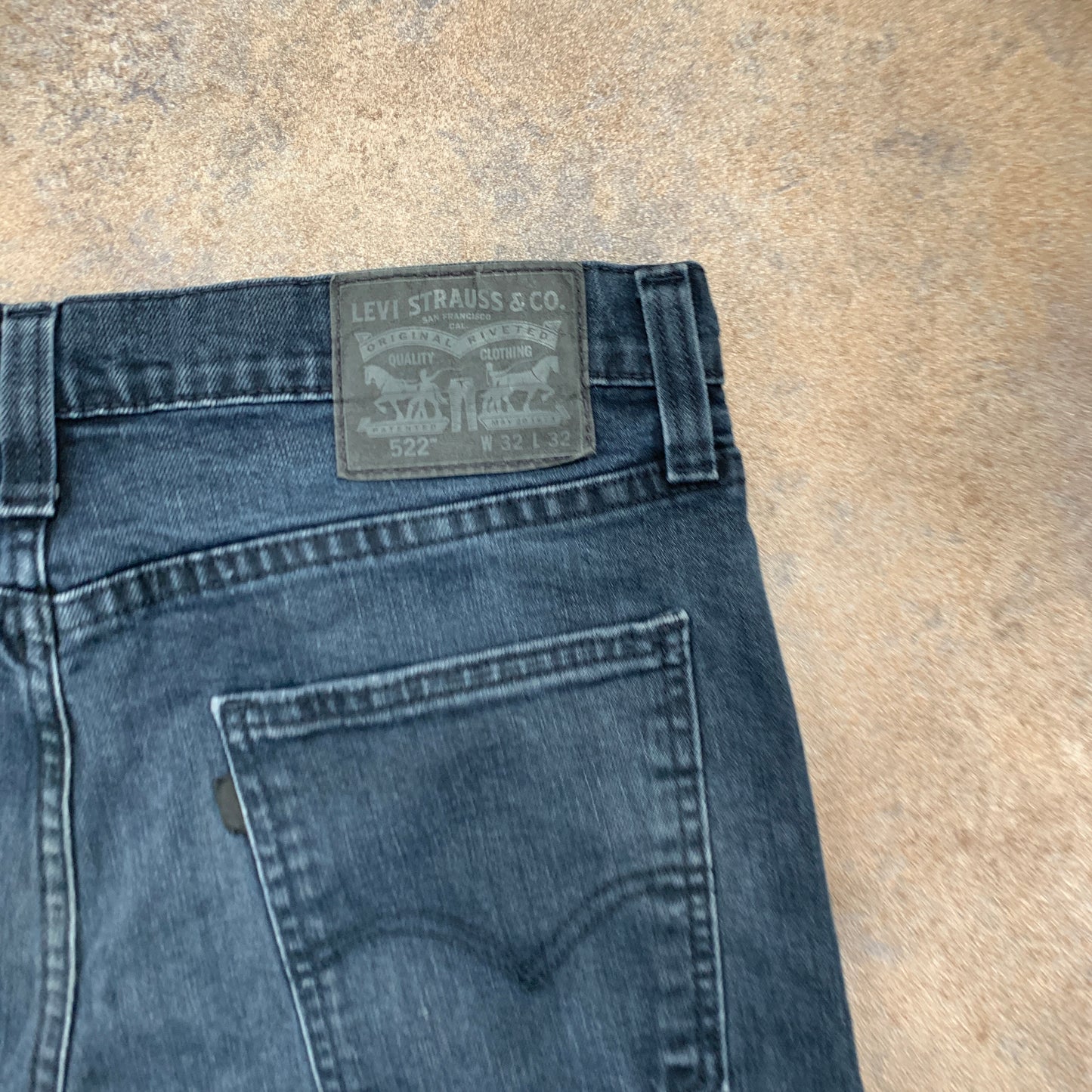 LEVI'S 522 Jeans W32 L30 Mens Slim Fit Tapered Blue