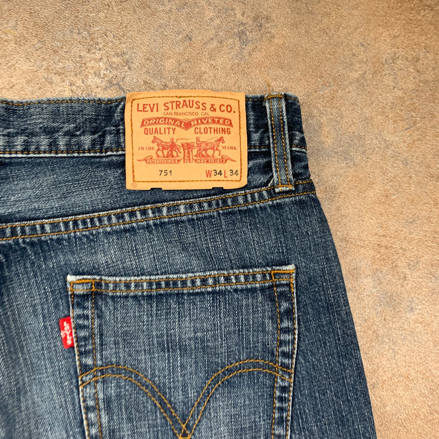 Vintage LEVI'S 751 Jeans W34 L34 Mens Regular Fit Straight Blue