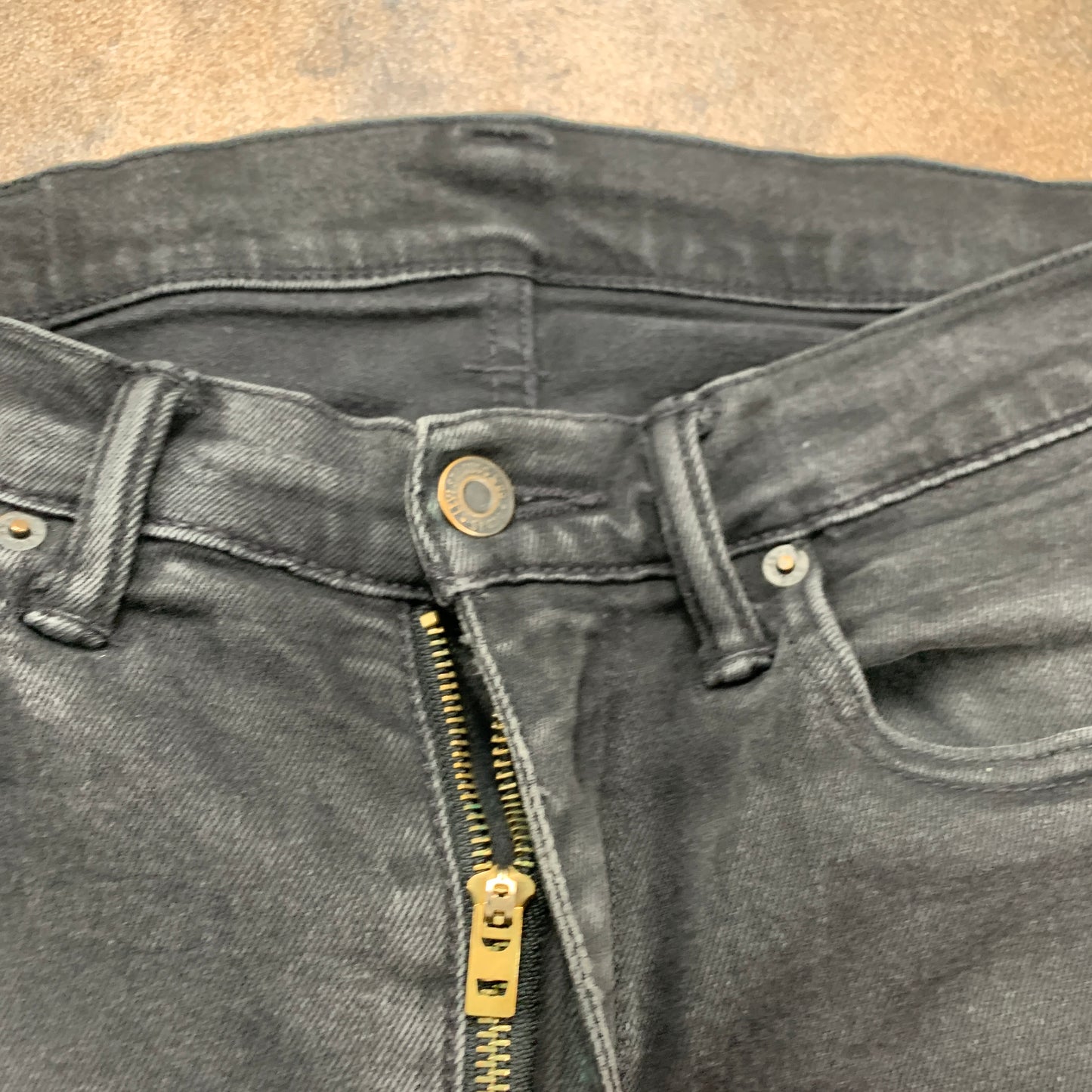 LEVI'S 519 Jeans W32 L27 Mens Skinny Fit Grey