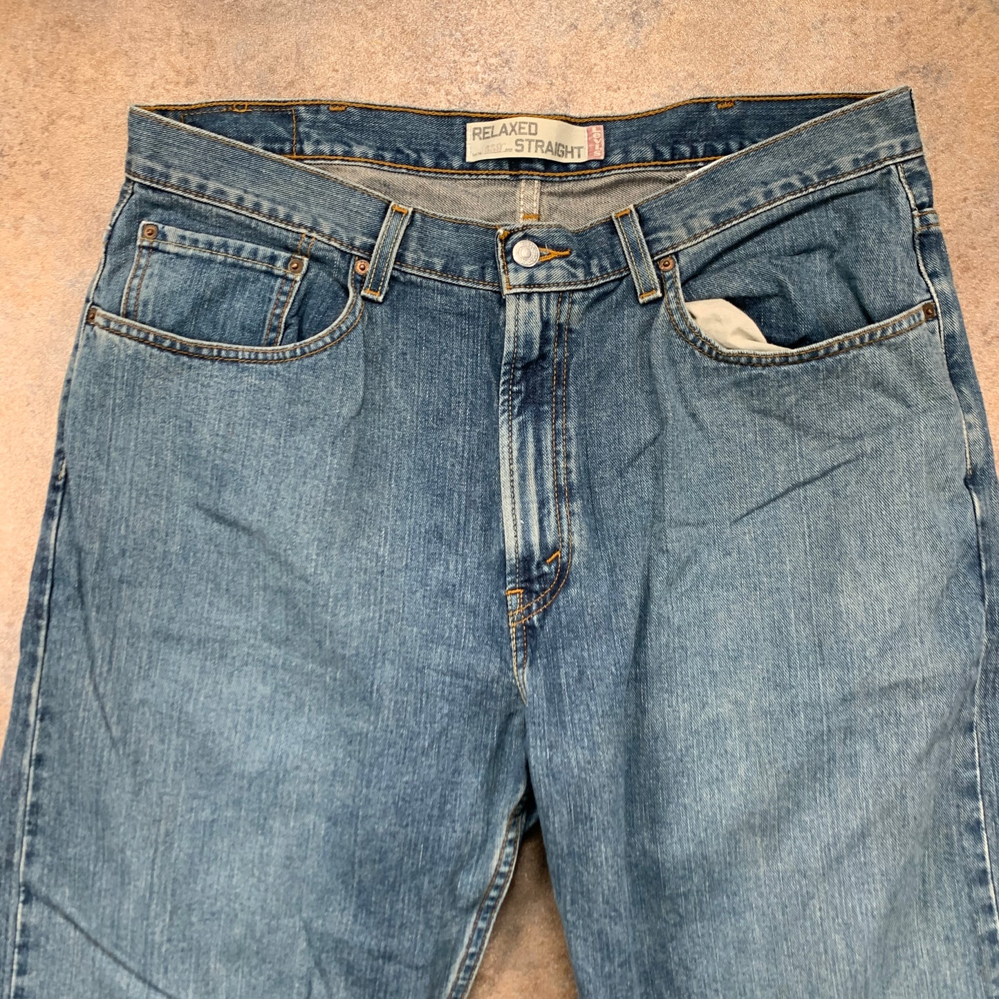 Vintage LEVI'S 559 Jeans W38 L34 Mens Relaxed Fit Straight Blue