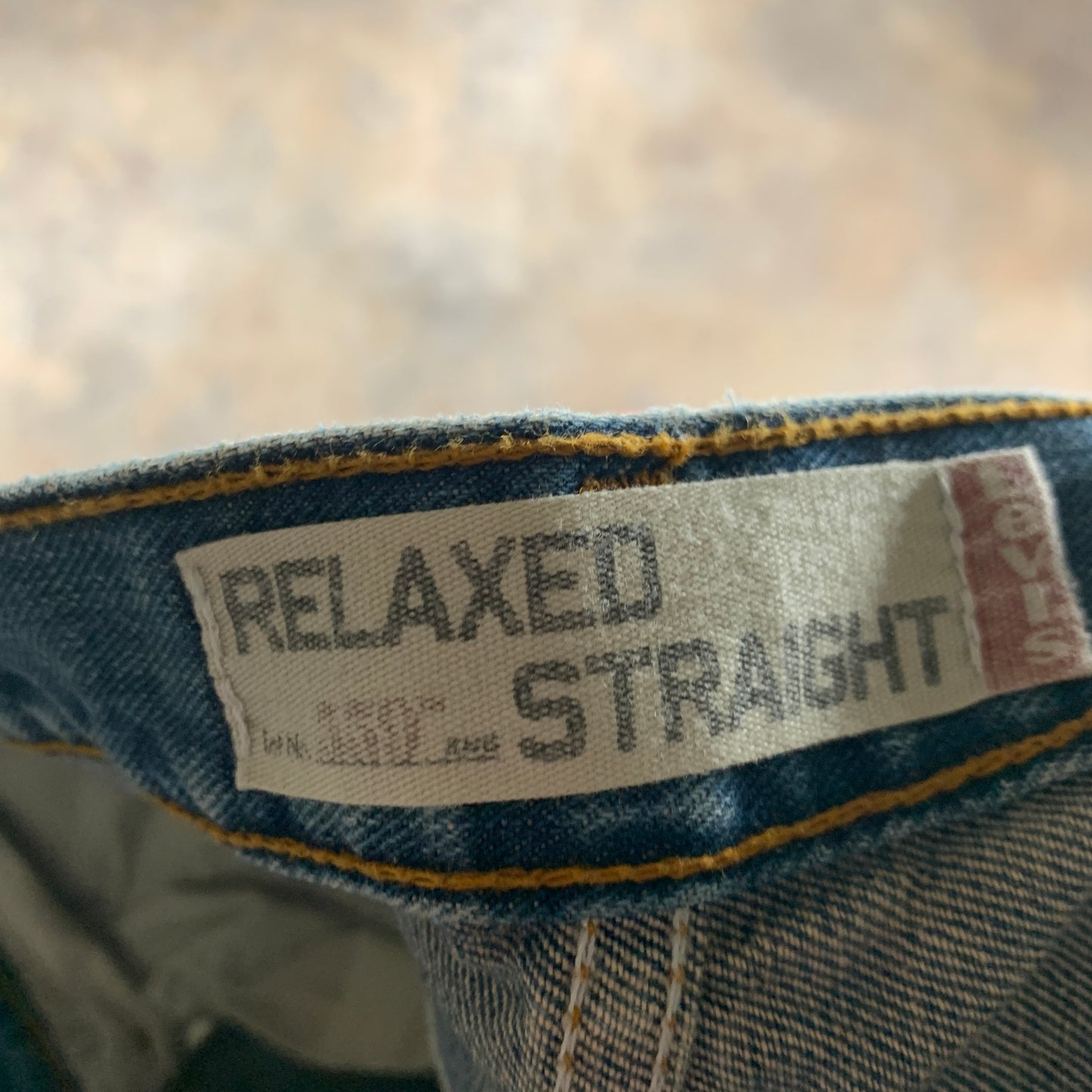 Vintage LEVI'S 559 Jeans W38 L34 Mens Relaxed Fit Straight Blue