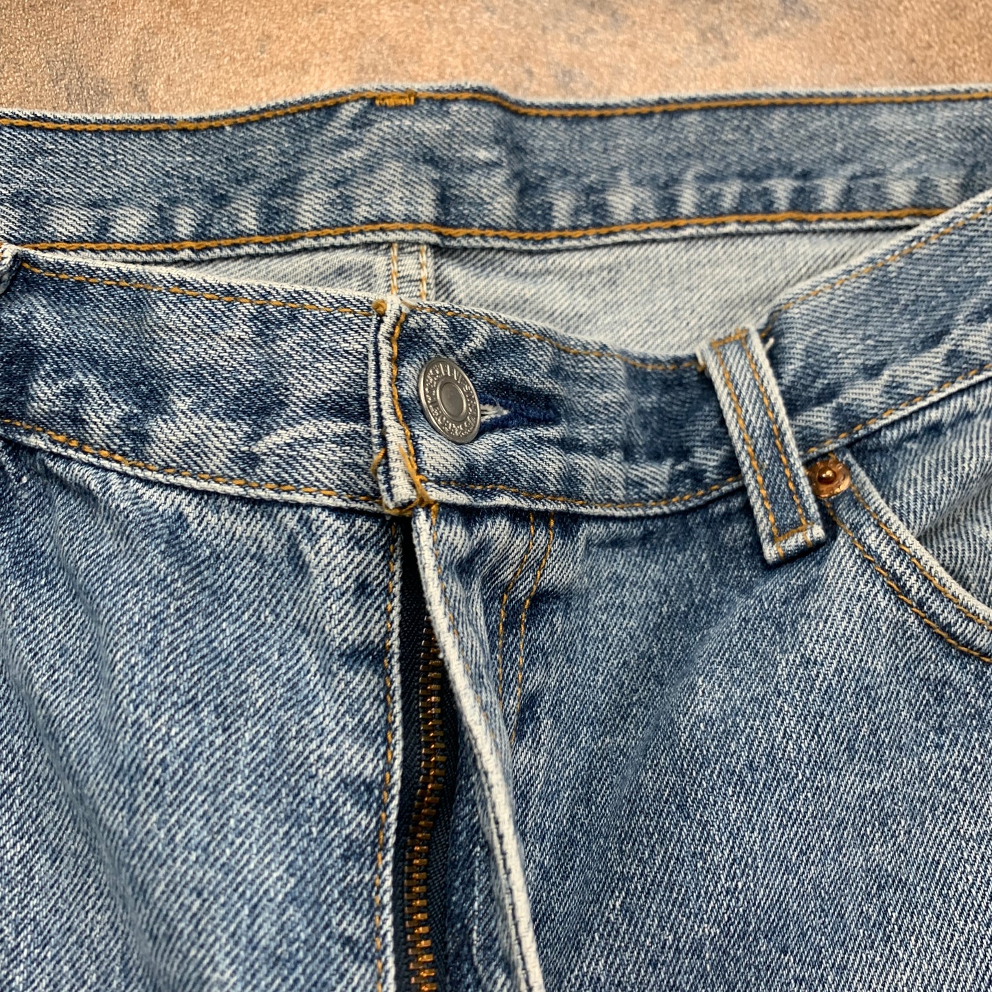 Vintage LEVI'S 581 Jeans W38 L32 Mens Regular Fit Straight Blue