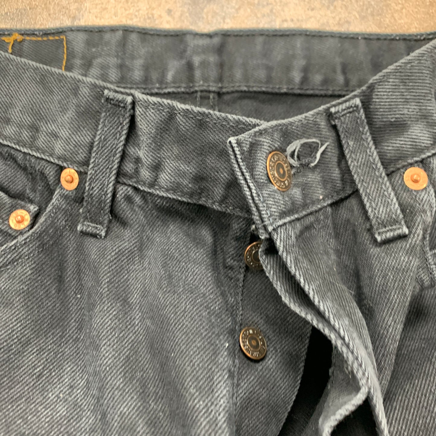 Vintage 1970s LEVI'S 891 Jeans W30 L28 Mens Regular Fit Tapered Black 70s