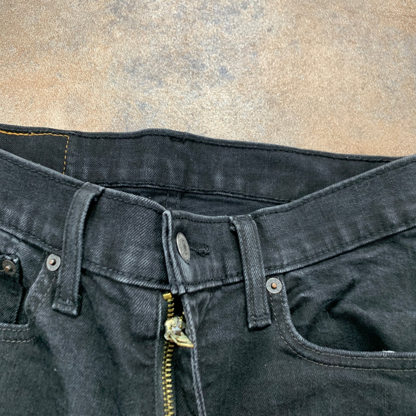 LEVI'S 519 Jeans W30 L26 Mens Skinny Fit Grey