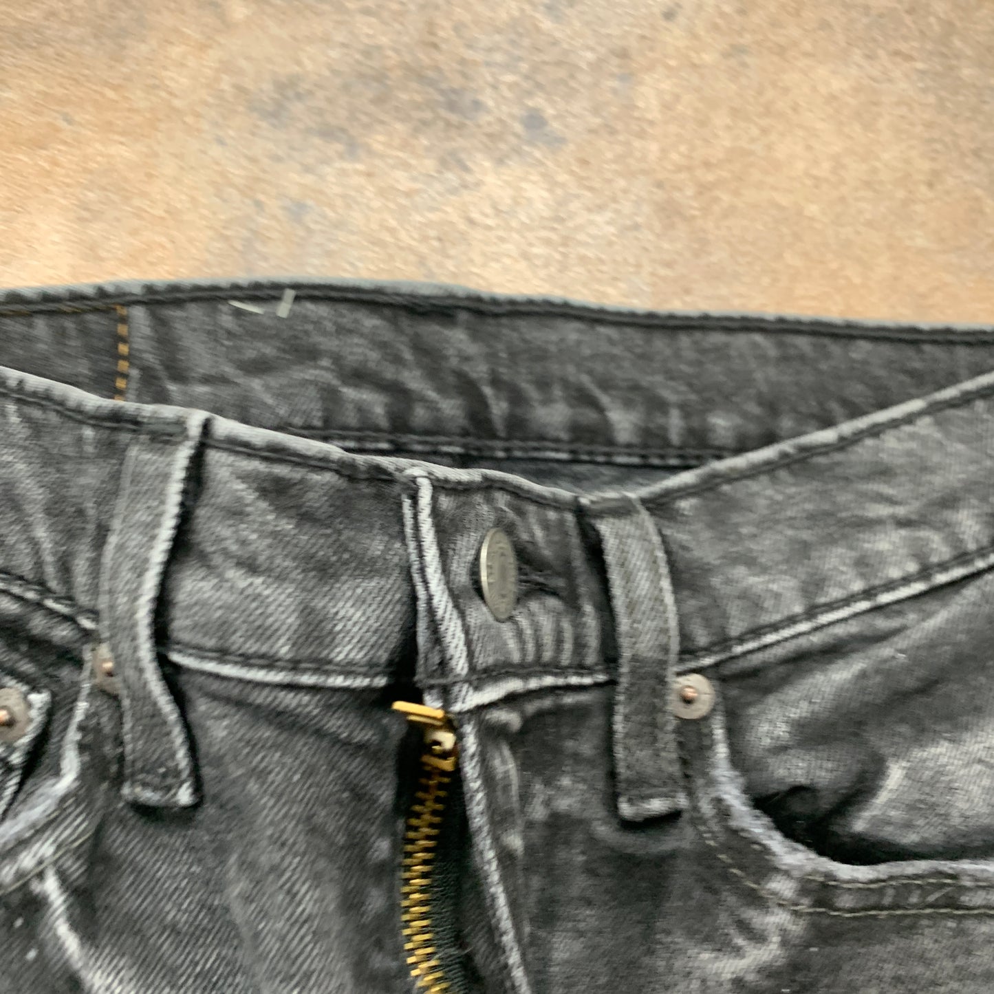 LEVI'S 519 Jeans W28 L29 Mens Skinny Fit Grey