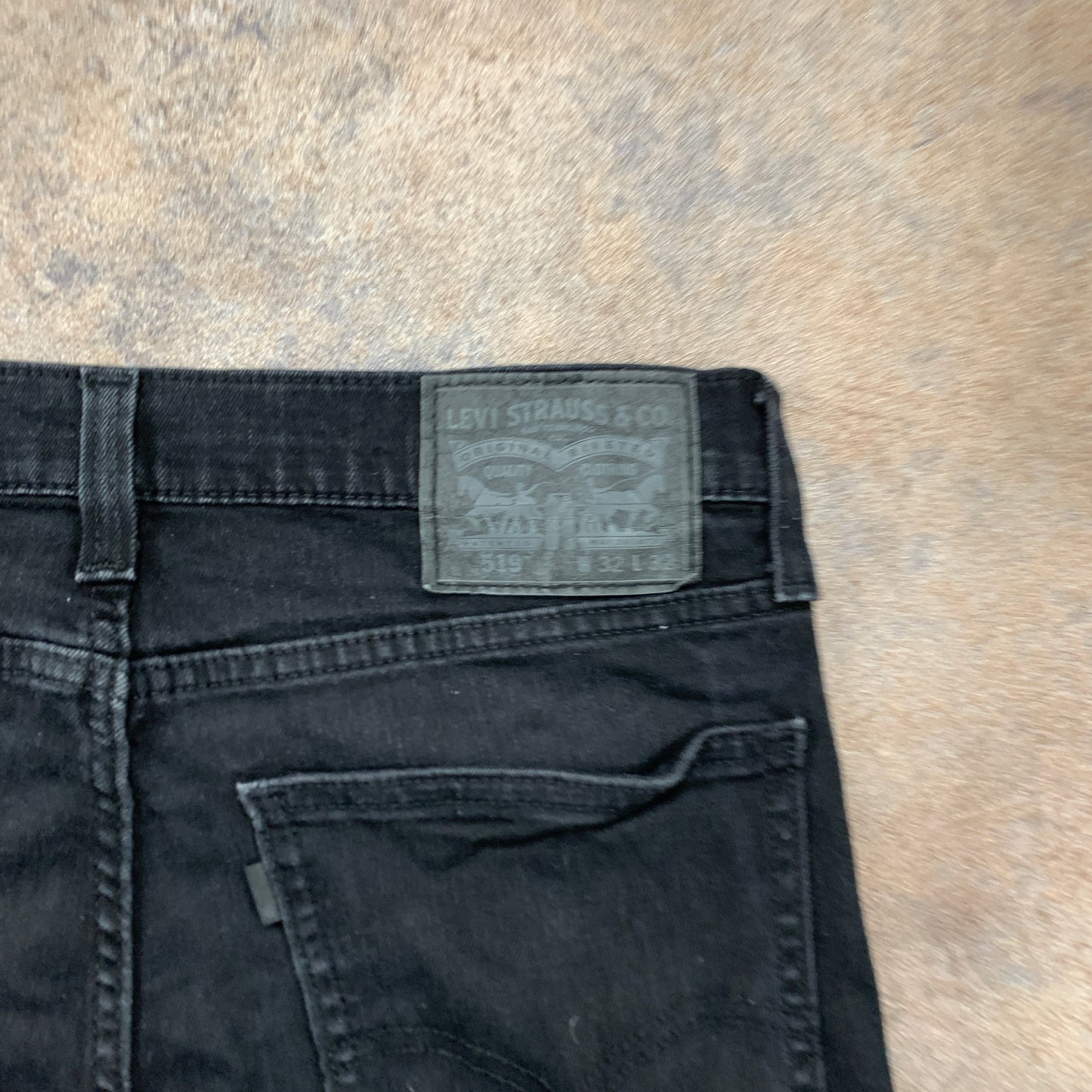 LEVI'S 519 Jeans W32 L30 Mens Skinny Fit Black