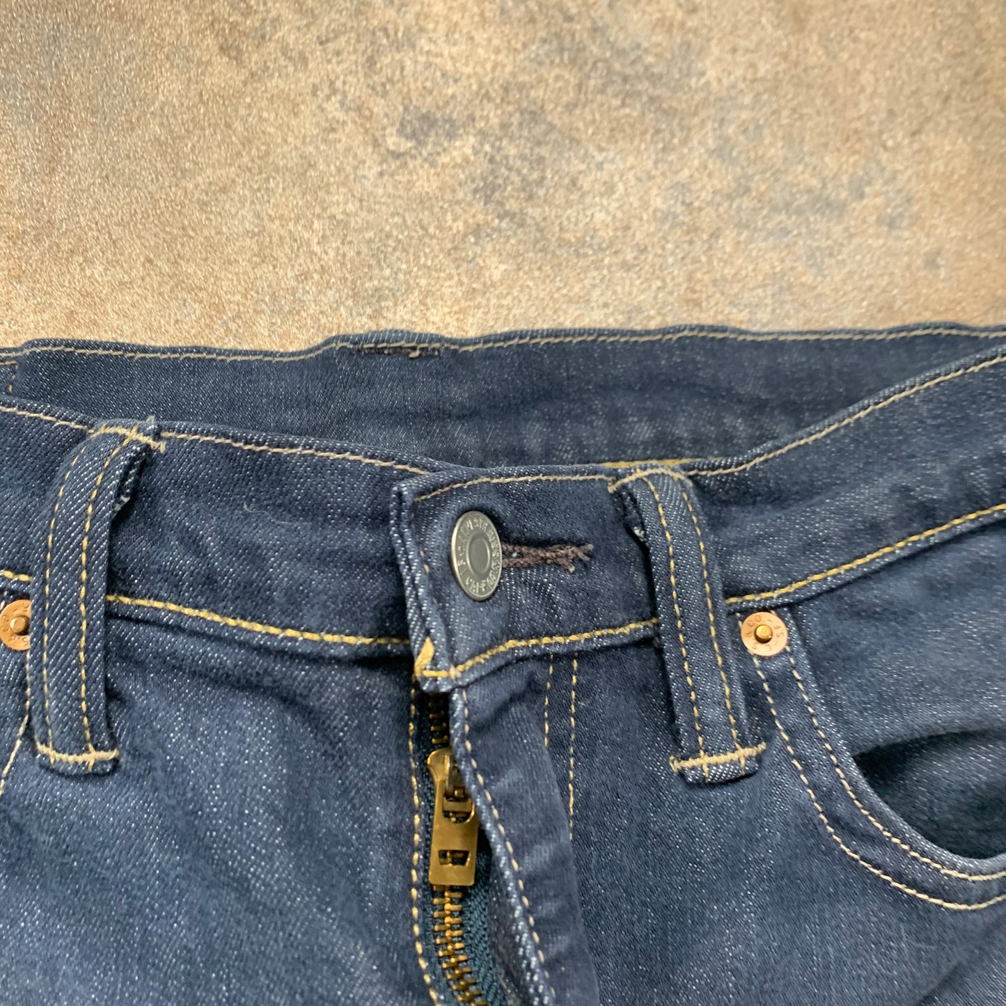 LEVI'S 522 Jeans W30 L30 Mens Slim Fit Tapered Blue