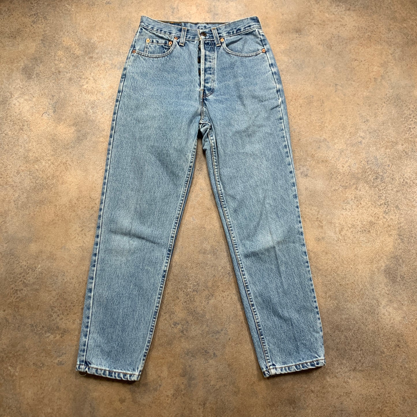 Vintage 1970s LEVI'S 891 Jeans W28 L28 Mens Slim Fit Tapered Blue 70s