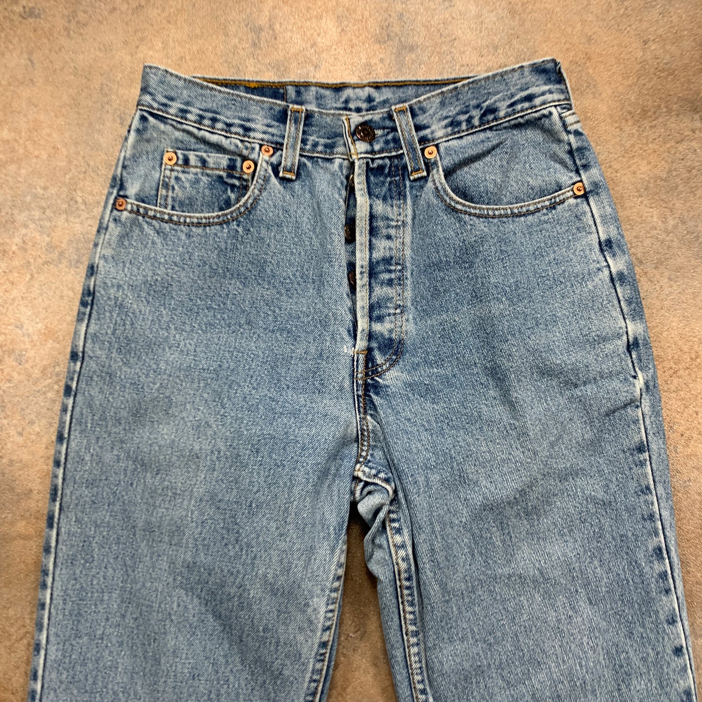 Vintage 1970s LEVI'S 891 Jeans W28 L28 Mens Slim Fit Tapered Blue 70s