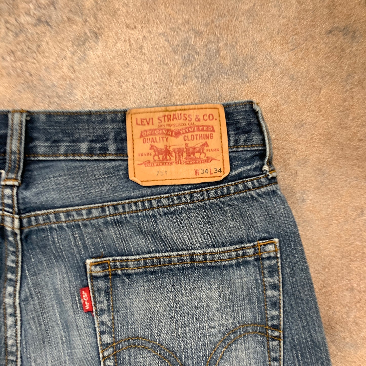 Vintage LEVI'S 751 Jeans W34 L30 Mens Regular Fit Straight Blue