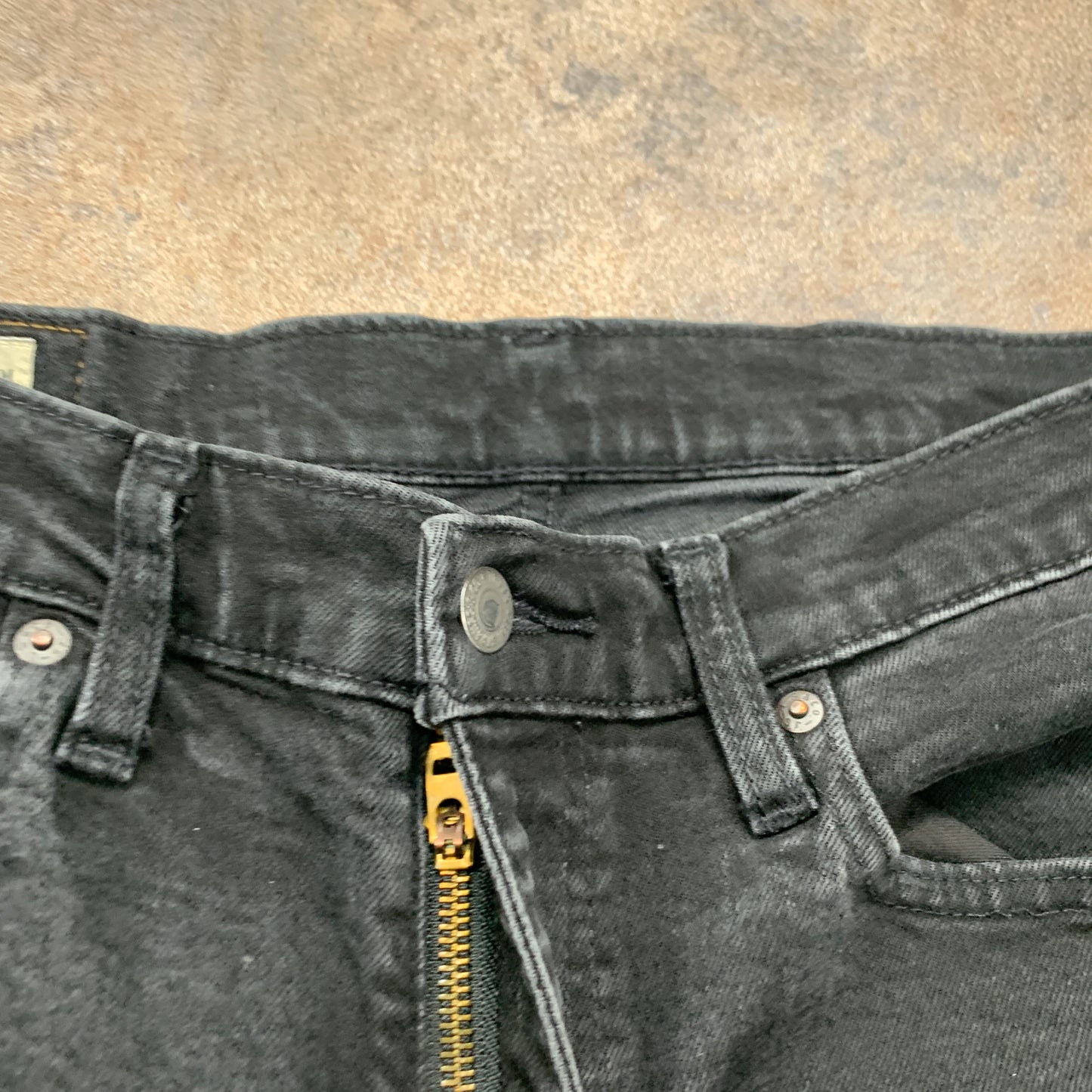LEVI'S Skinny Tapered Jeans W36 L31 Mens Grey