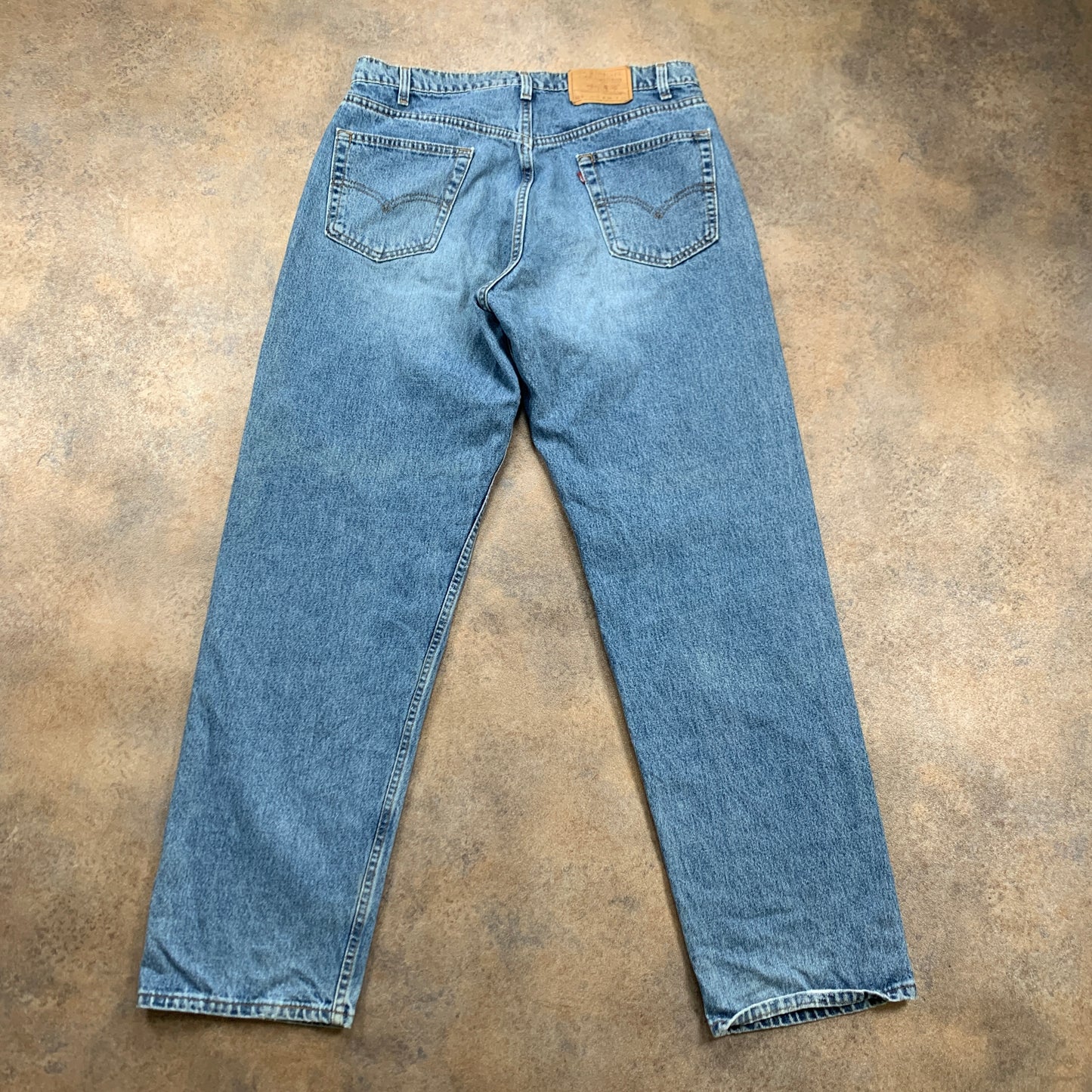 Vintage LEVI'S 565 Jeans W36 L34 Mens Relaxed Fit Wide Leg Blue