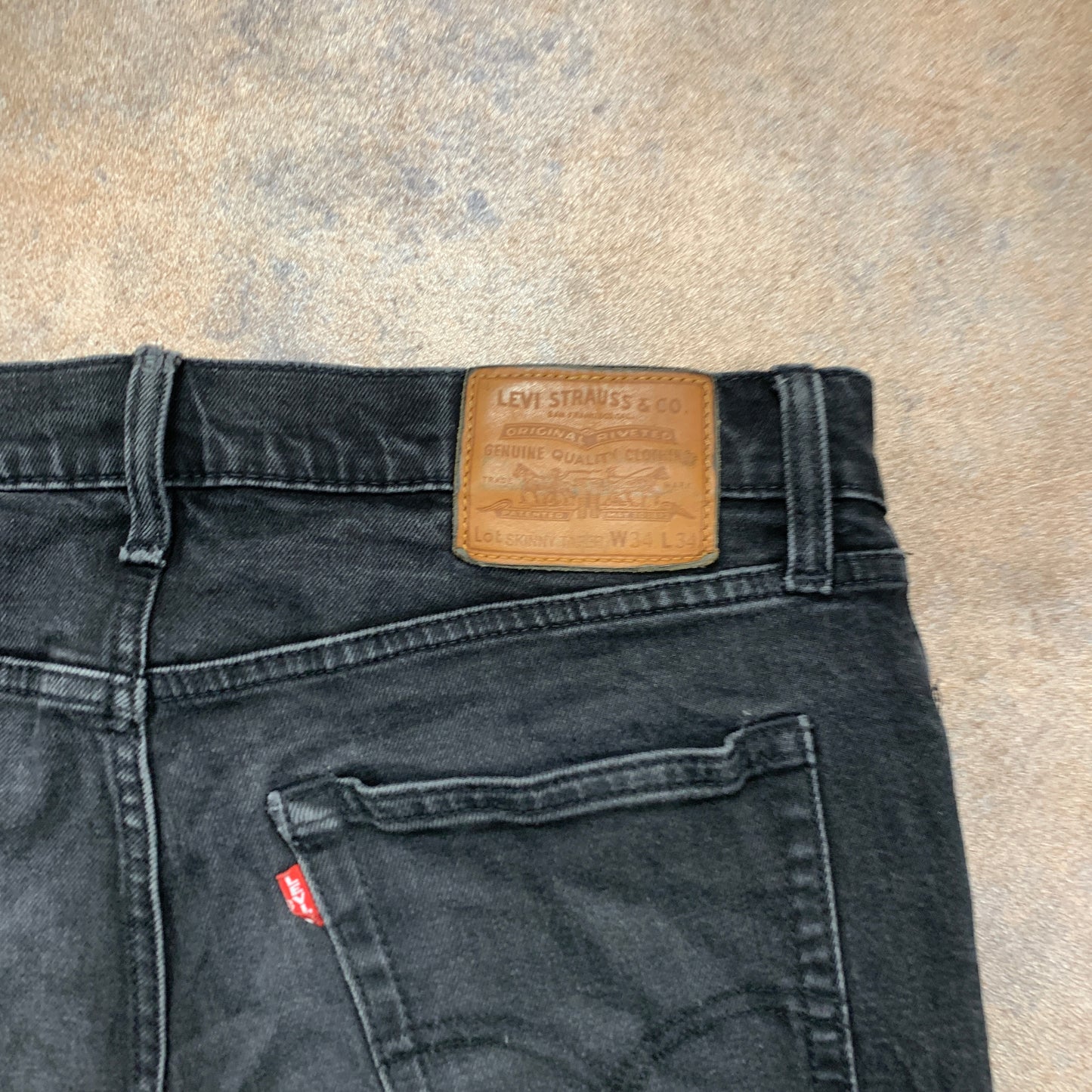 LEVI'S Skinny Tapered Jeans W34 L33 Mens Grey