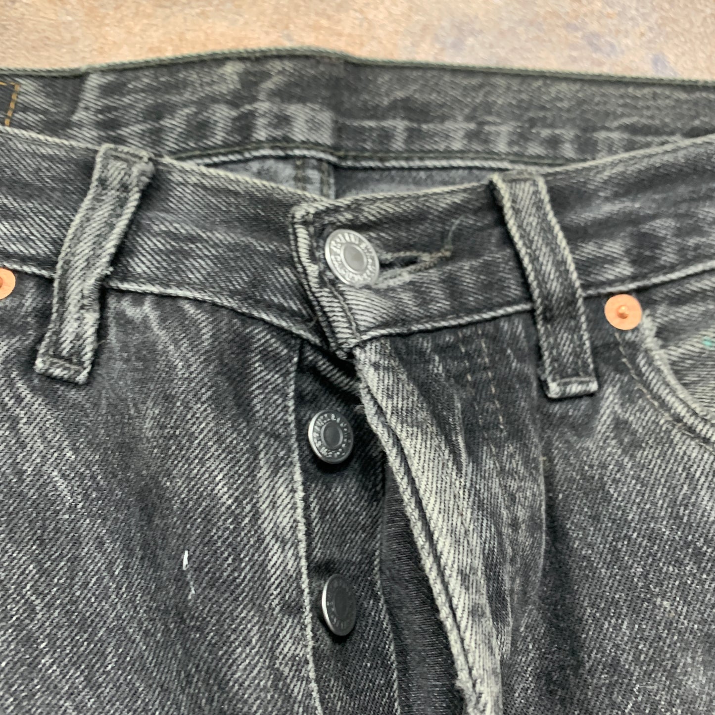 Vintage LEVI'S 501 Jeans W32 L31 Mens Regular Fit Straight Grey