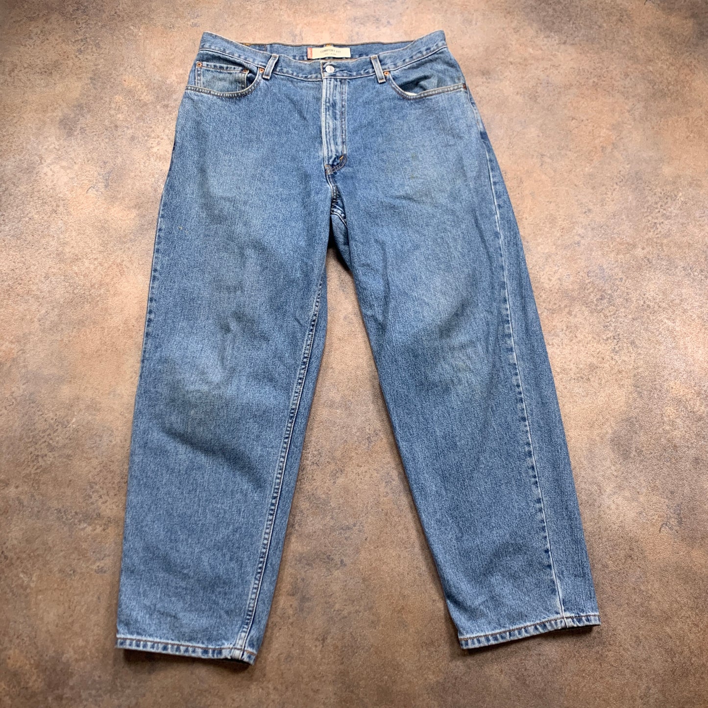 Vintage LEVI'S 560 Jeans W36 L30 Mens Relaxed Fit Straight Blue 90s