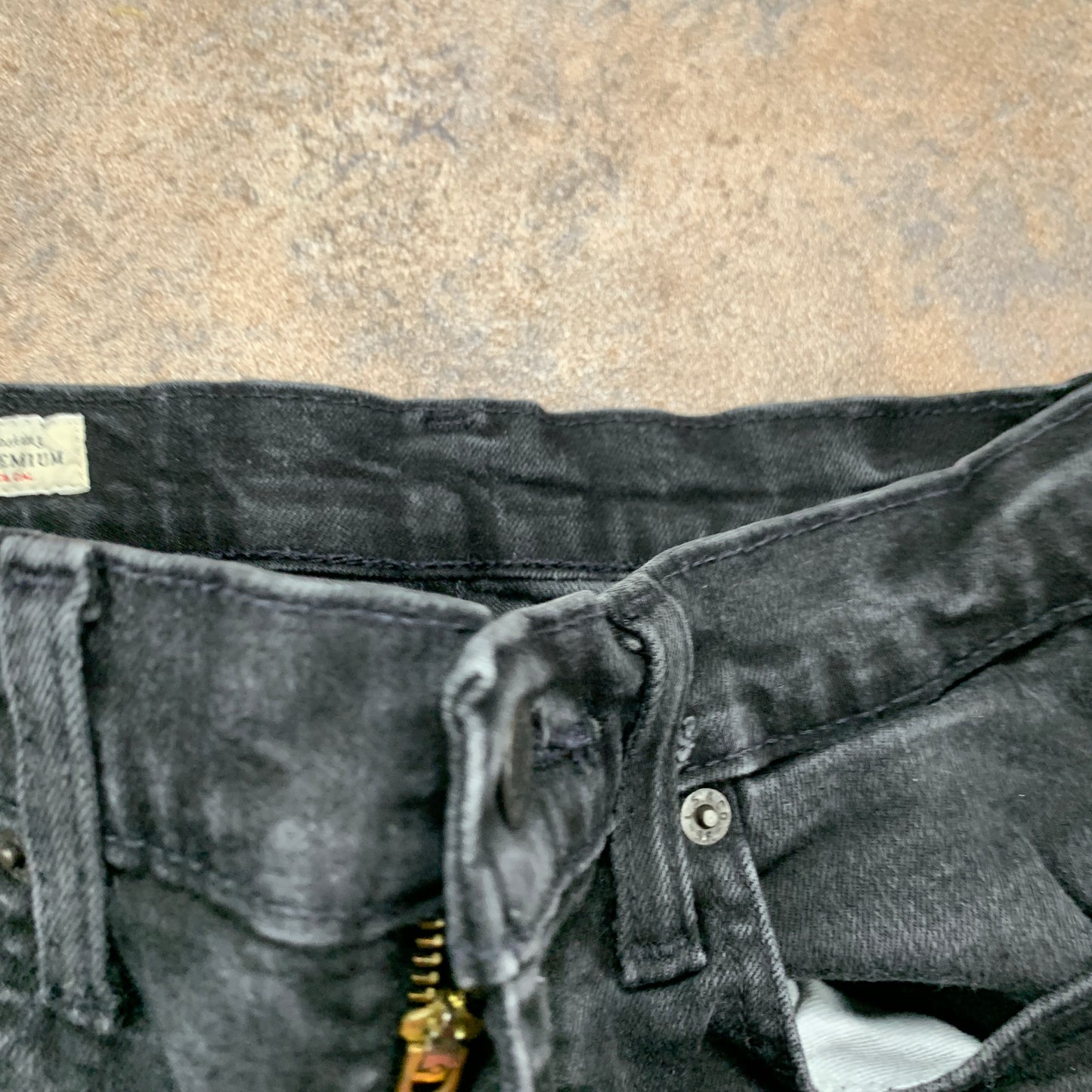 LEVI'S Skinny Tapered Jeans W28 L32 Mens Grey