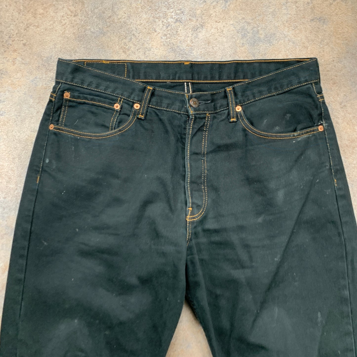Vintage LEVI'S 582 Jeans W36 L30 Mens Relaxed Fit Straight Blue