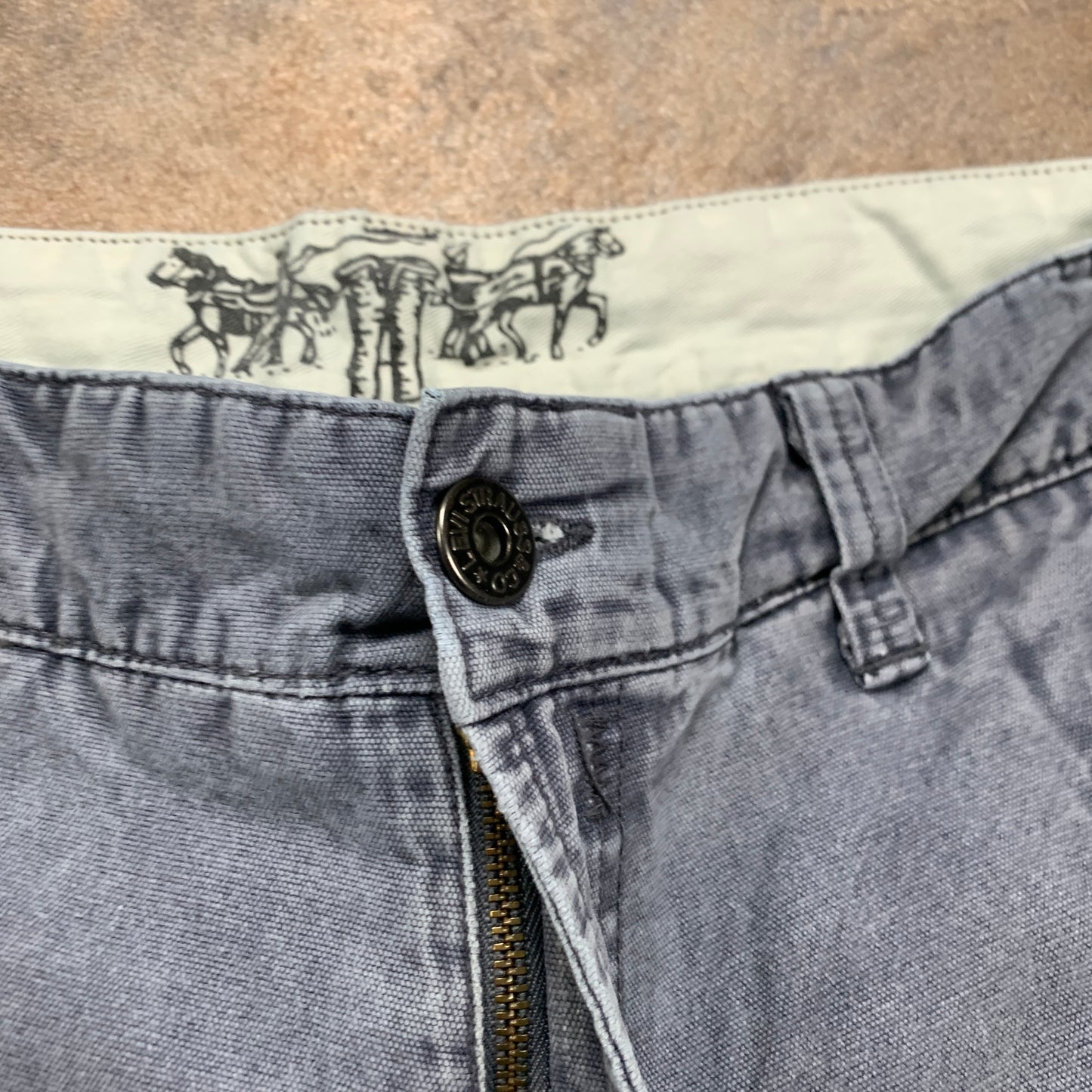 Vintage LEVI'S Jeans W33 L34 Mens Relaxed Fit Straight Blue