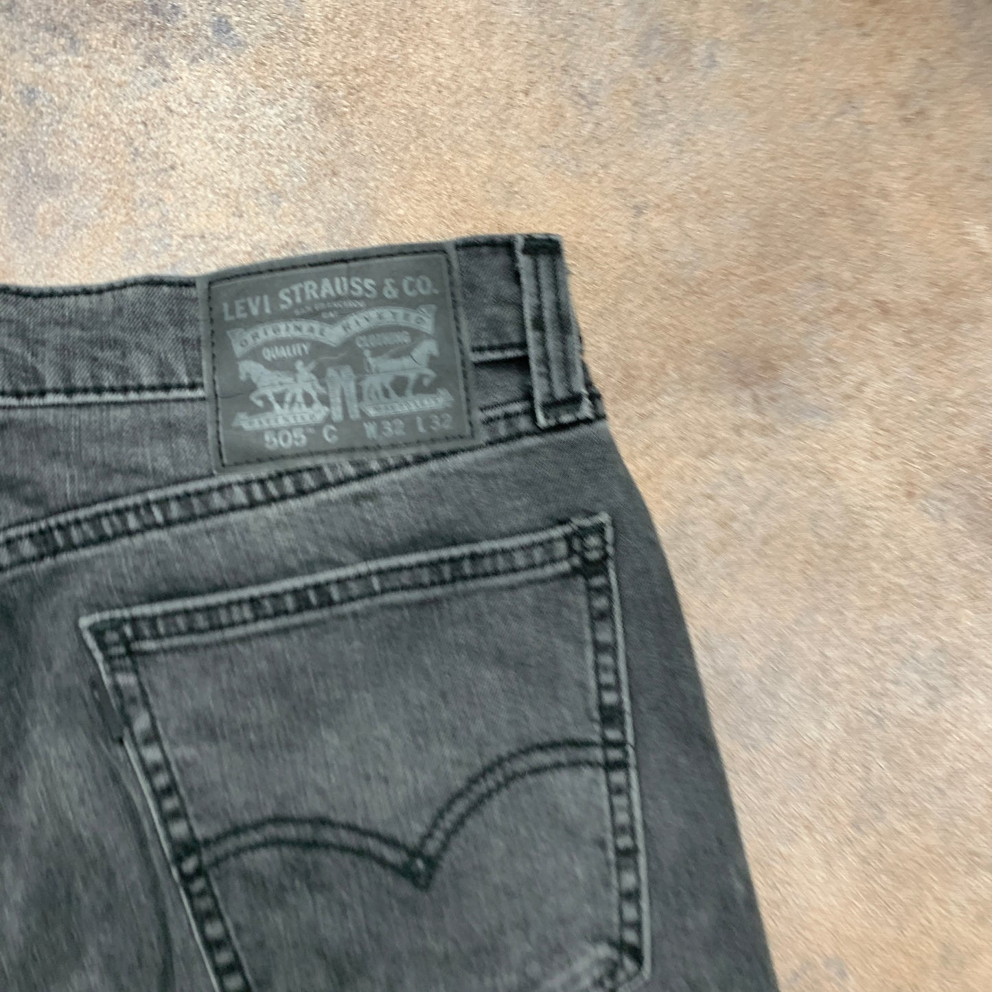 LEVI'S 505 C Jeans W32 L32 Mens Slim Fit Straight Grey