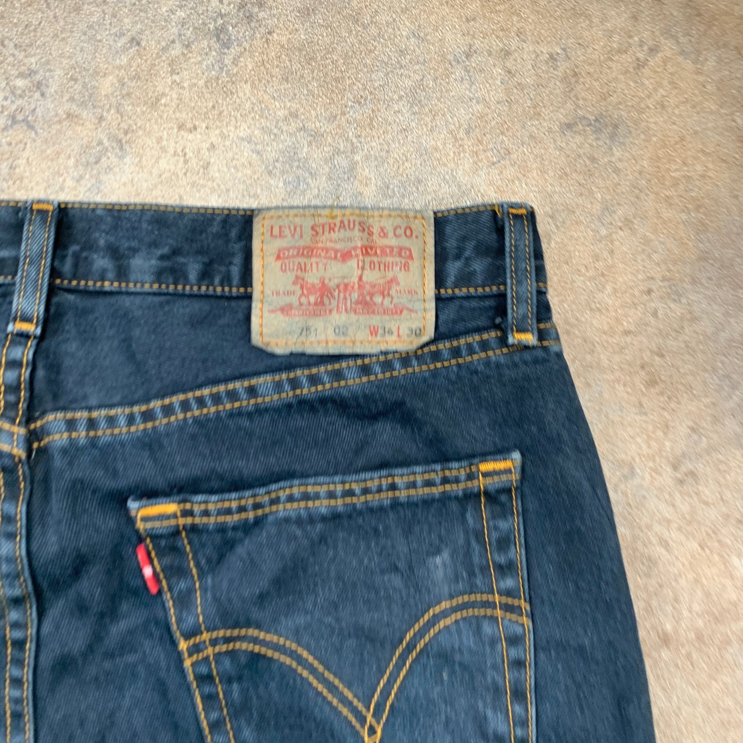 Vintage LEVI'S 751 Jeans W34 L30 Mens Regular Fit Straight Blue