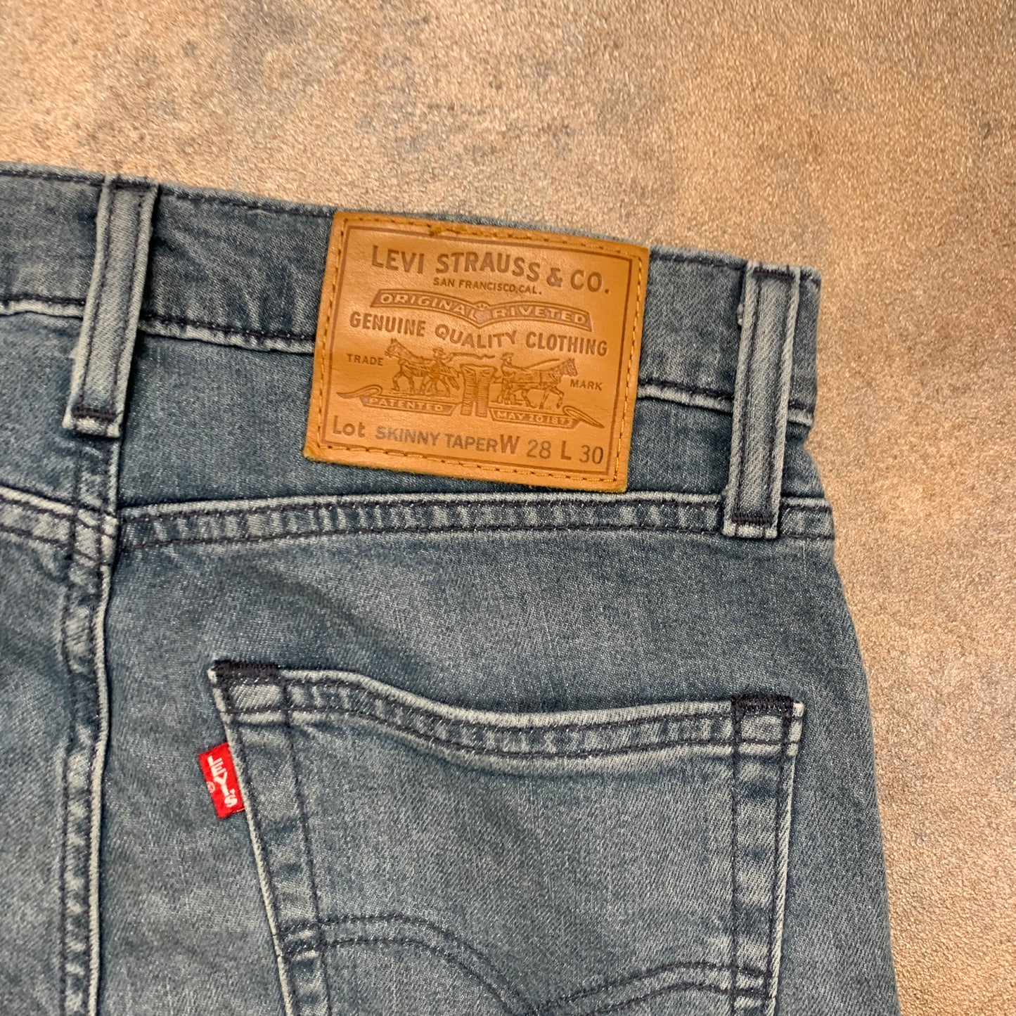 LEVI'S Skinny Tapered Jeans W28 L28 Mens Blue