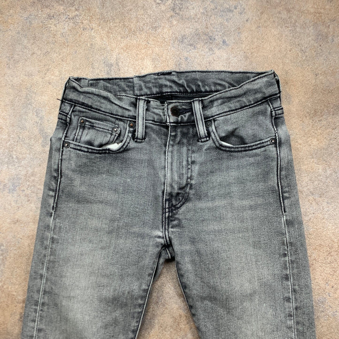 LEVI'S 519 Jeans W27 L29 Mens Skinny Fit Grey