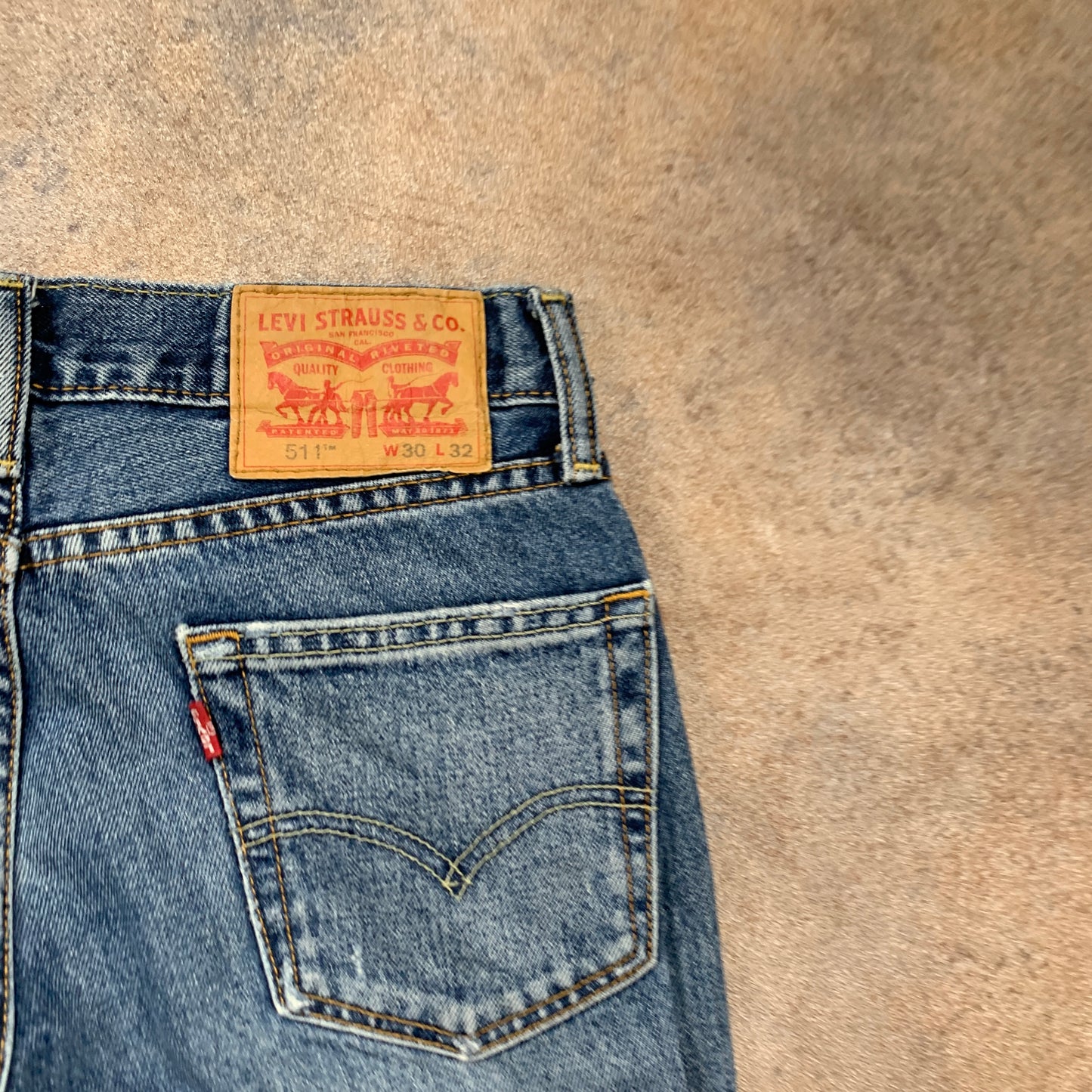 LEVI'S 511 Jeans W30 L31 Mens Slim Fit Blue RIPPED