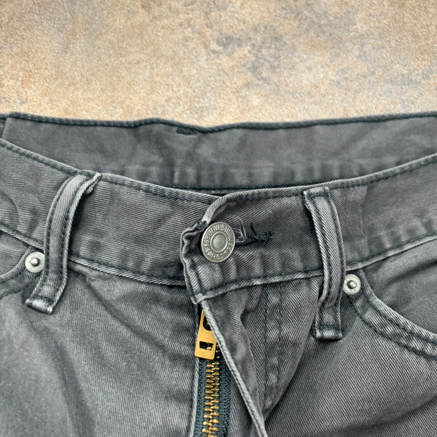 LEVI'S 514 Jeans W34 L34 Mens Regular Fit Straight Grey